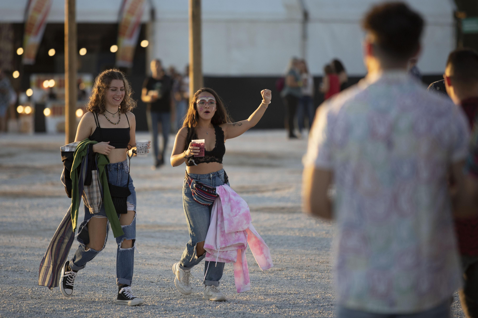 Los primeros acordes del Granada Sound, en imágenes