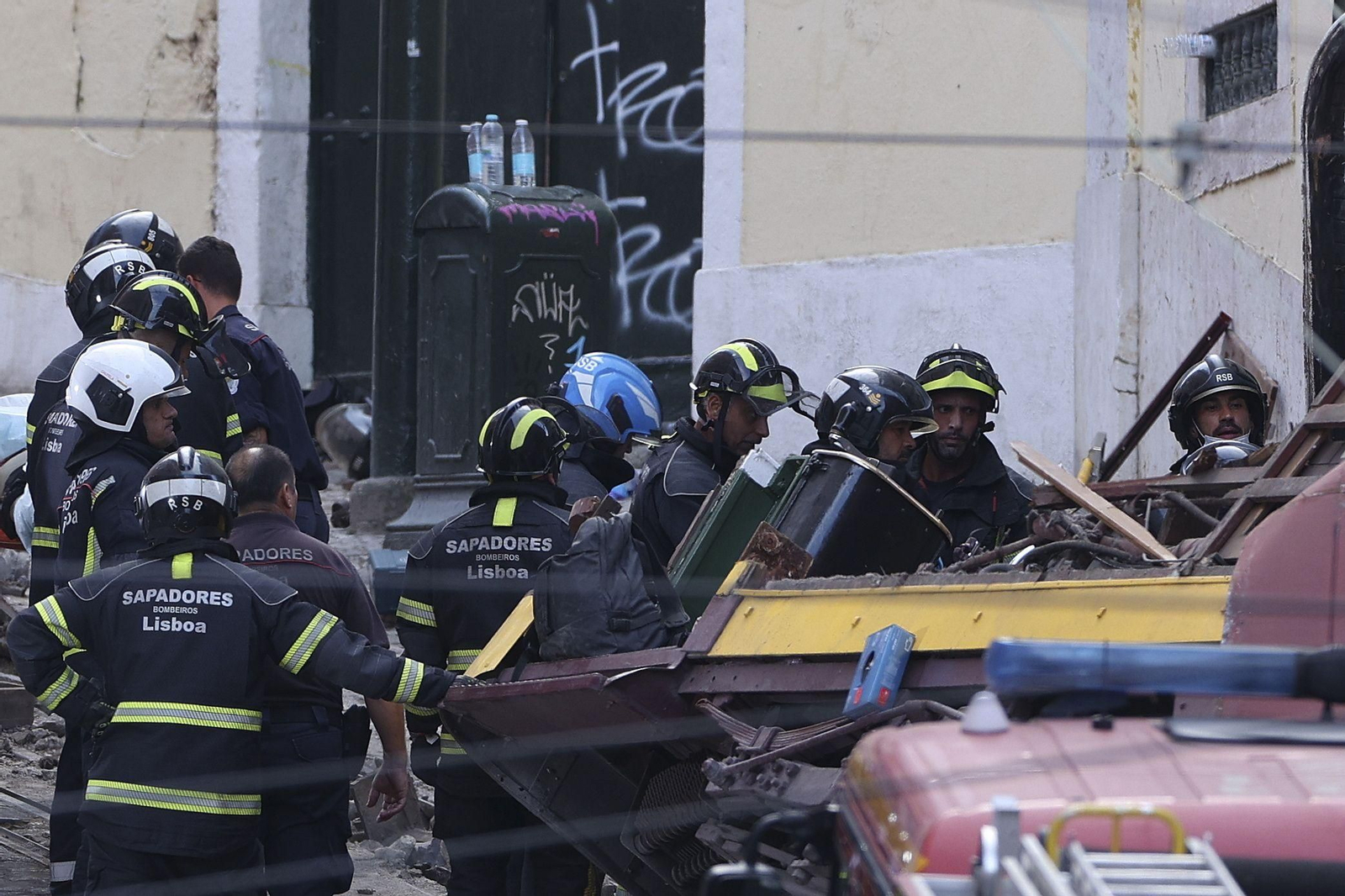 El trágico accidente del funicular de Lisboa