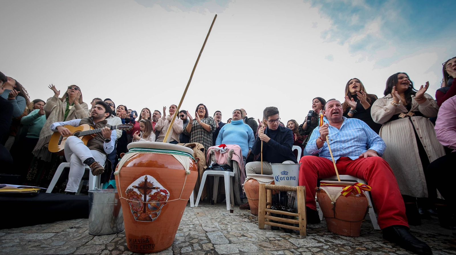 Imagen de archivo del ambiente de una zambomba en Navidad