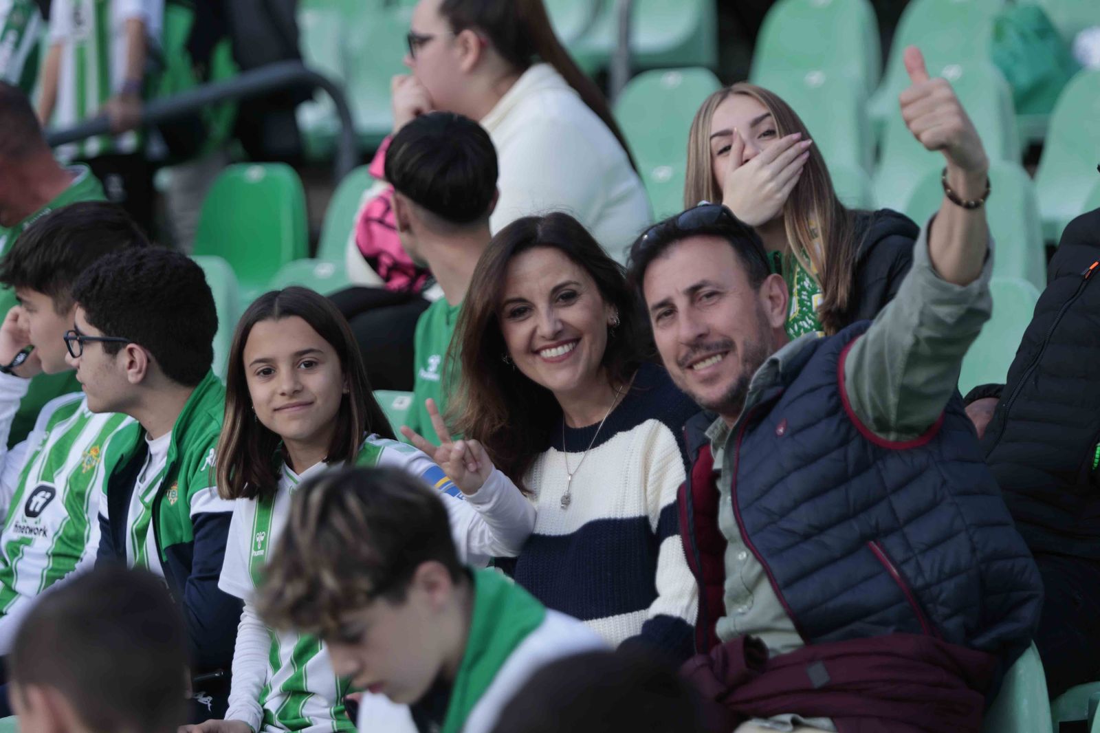 Búscate en las gradas del Villamarín