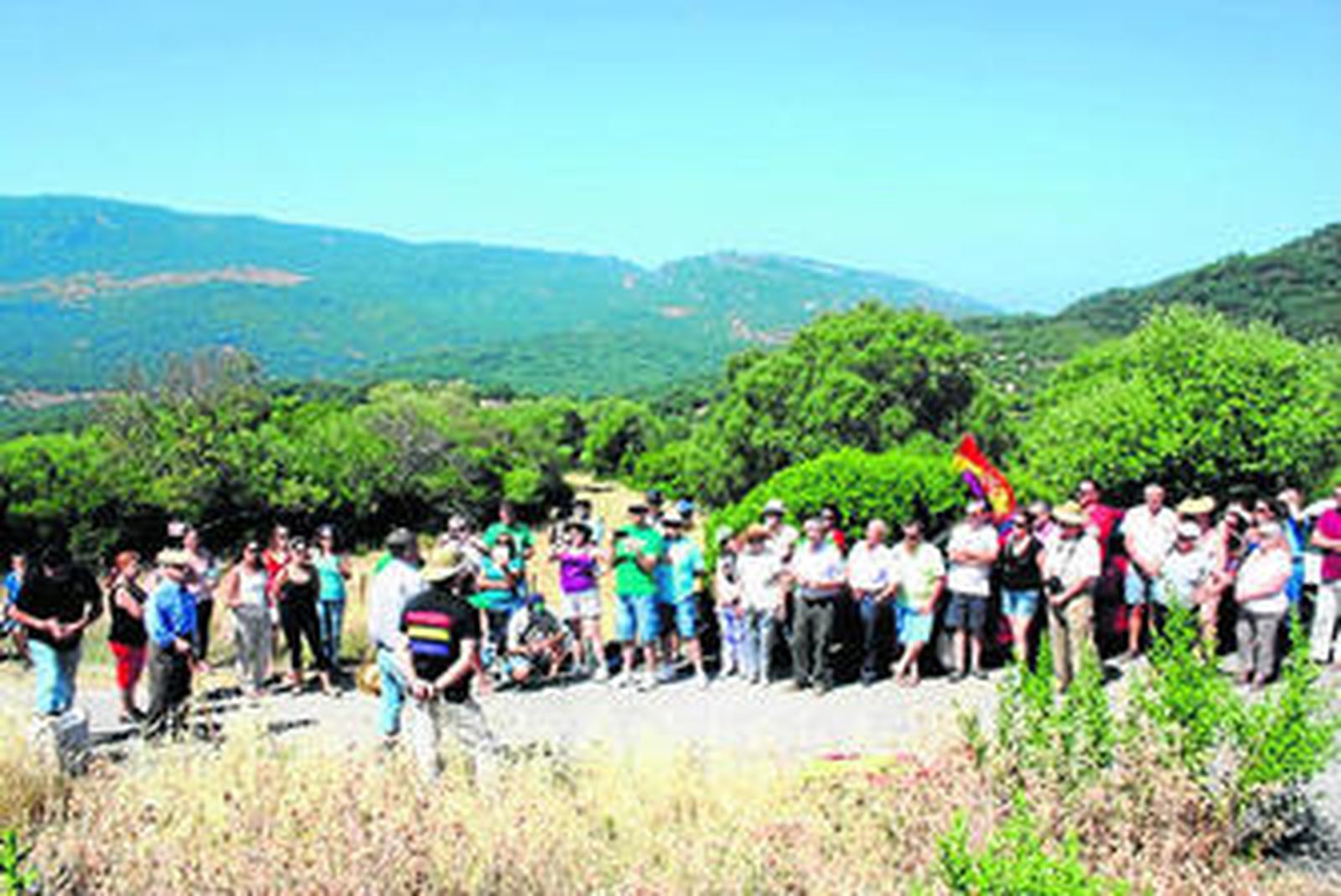 Imagen del acto de proclamación en la tarde de ayer en el cortijo donde represaliaron a campogibraltareños.