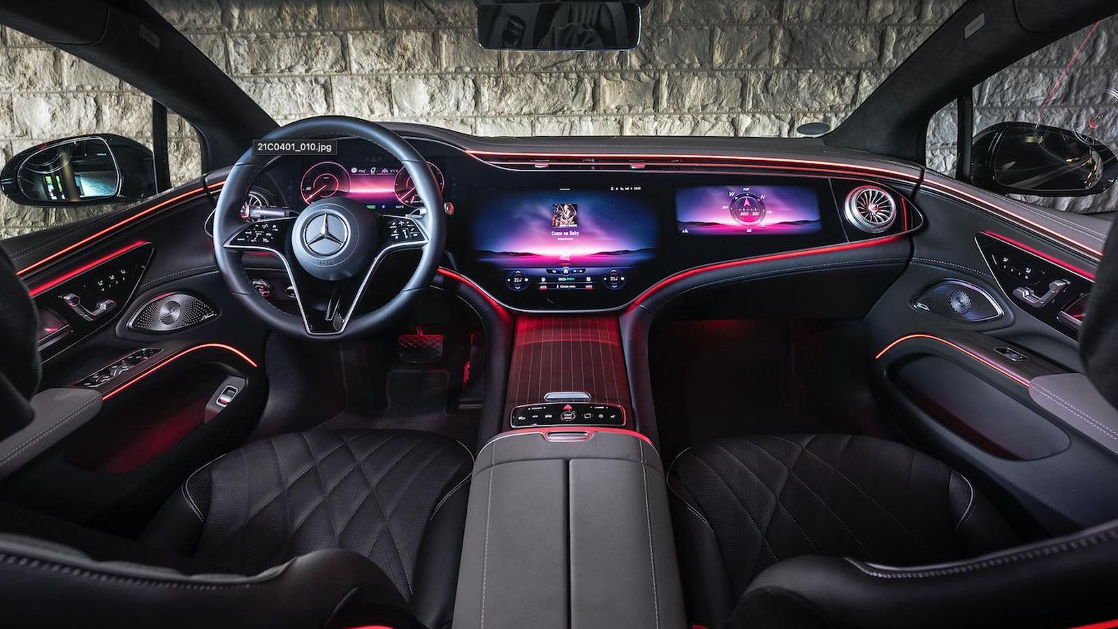 El MBUX Hyperscreen es de serie en los EQS 580 4Matic y opcional para los EQS 450+.