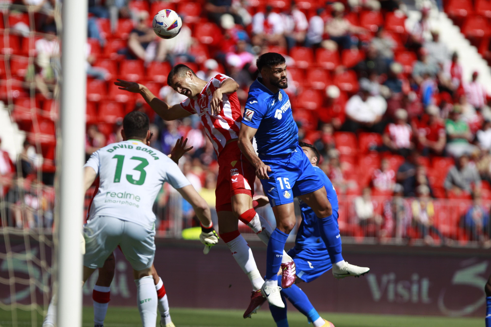 Las imágenes del triste descenso de la UDA ante el Getafe