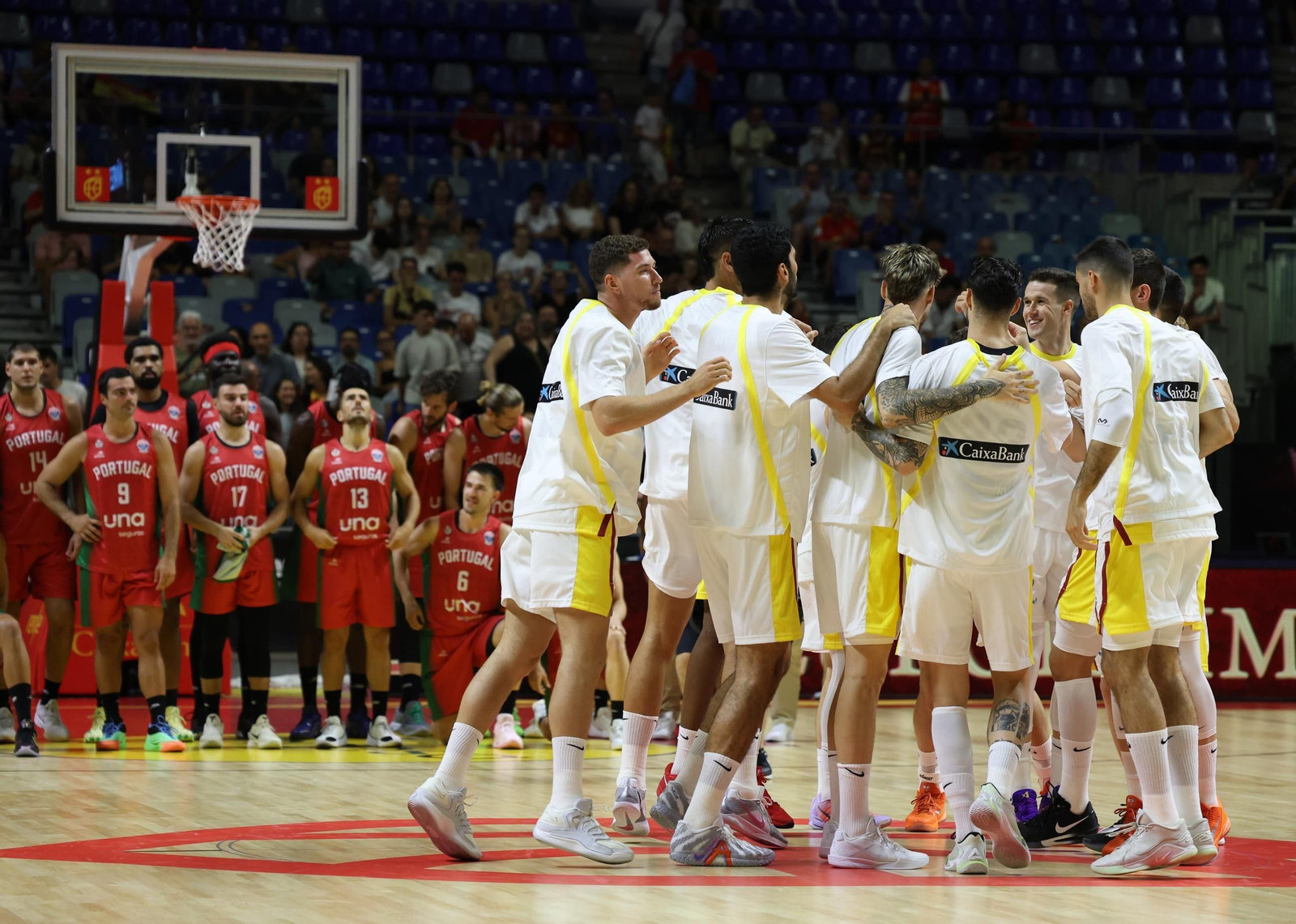 España-Portugal de baloncesto en Málaga, en fotos