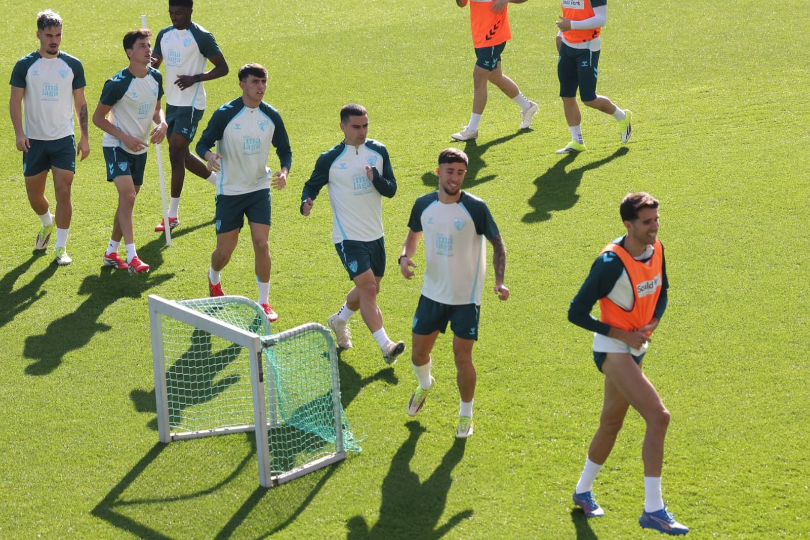 Funes, con fiebre y mascarilla pero al pie del cañón