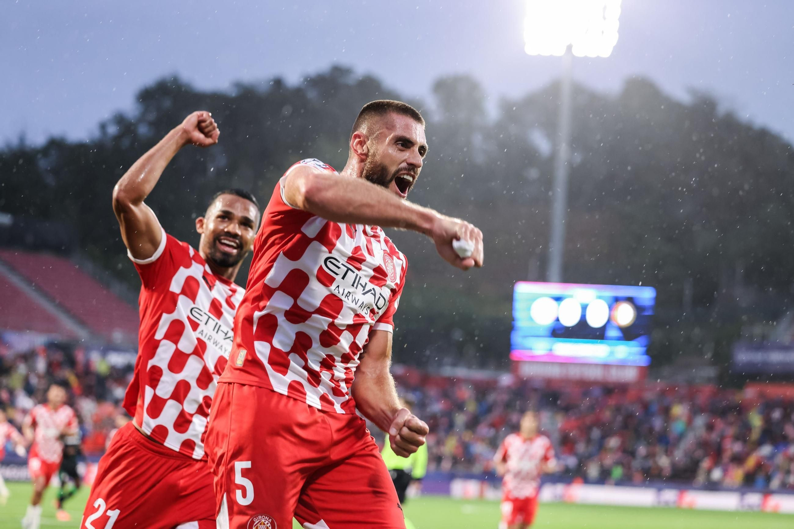 El Girona-Feyenoord de la Champions League, en fotos