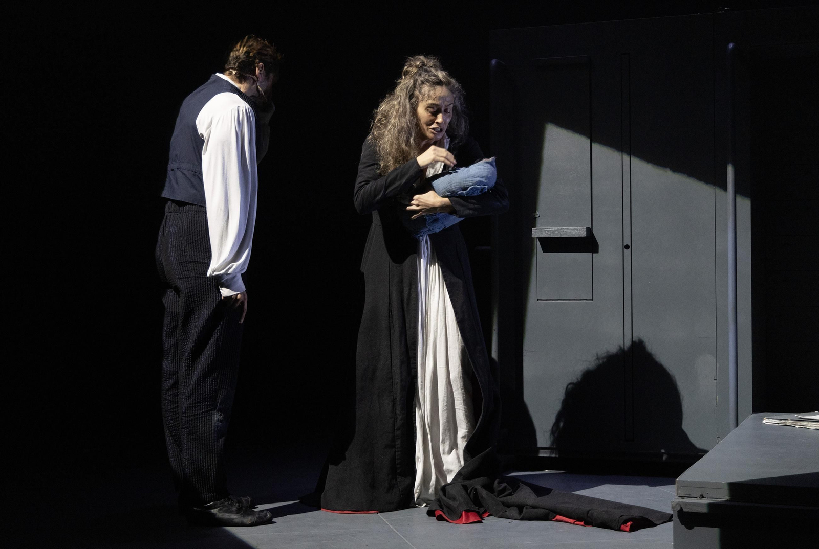 El espectáculo teatral Forever Van Gogh aterriza en el Cartuja Center de Sevilla, todas las fotos