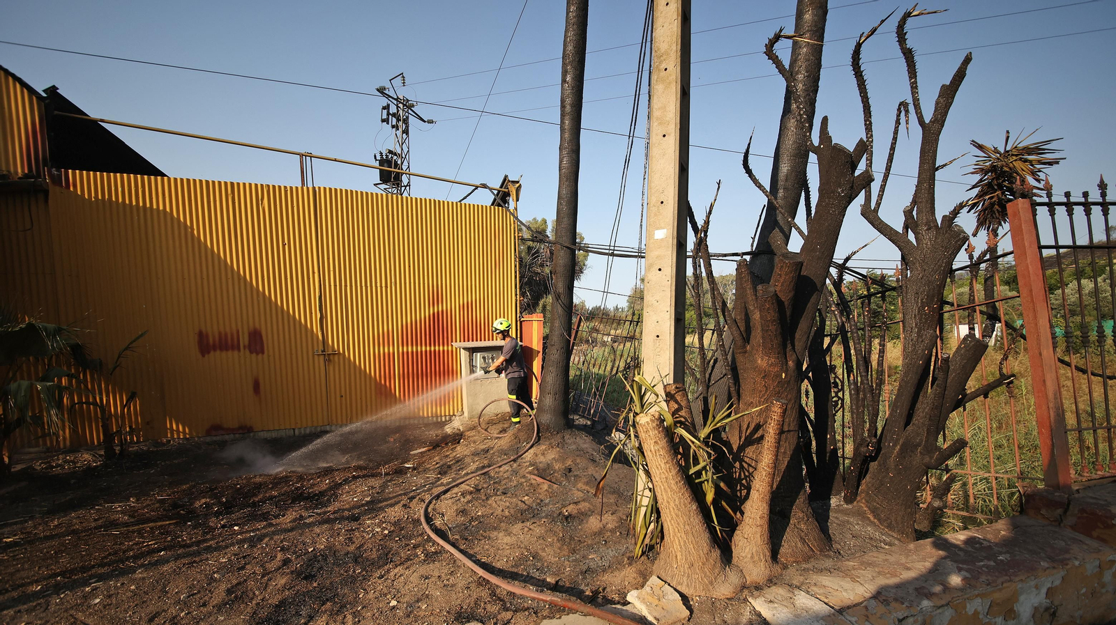 Imágenes de las zonas afectadas por el grave incendio en Jerez