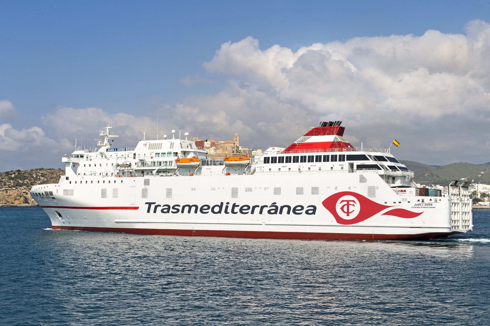El 'Juan J. Sister' de Armas Trasmediterránea.