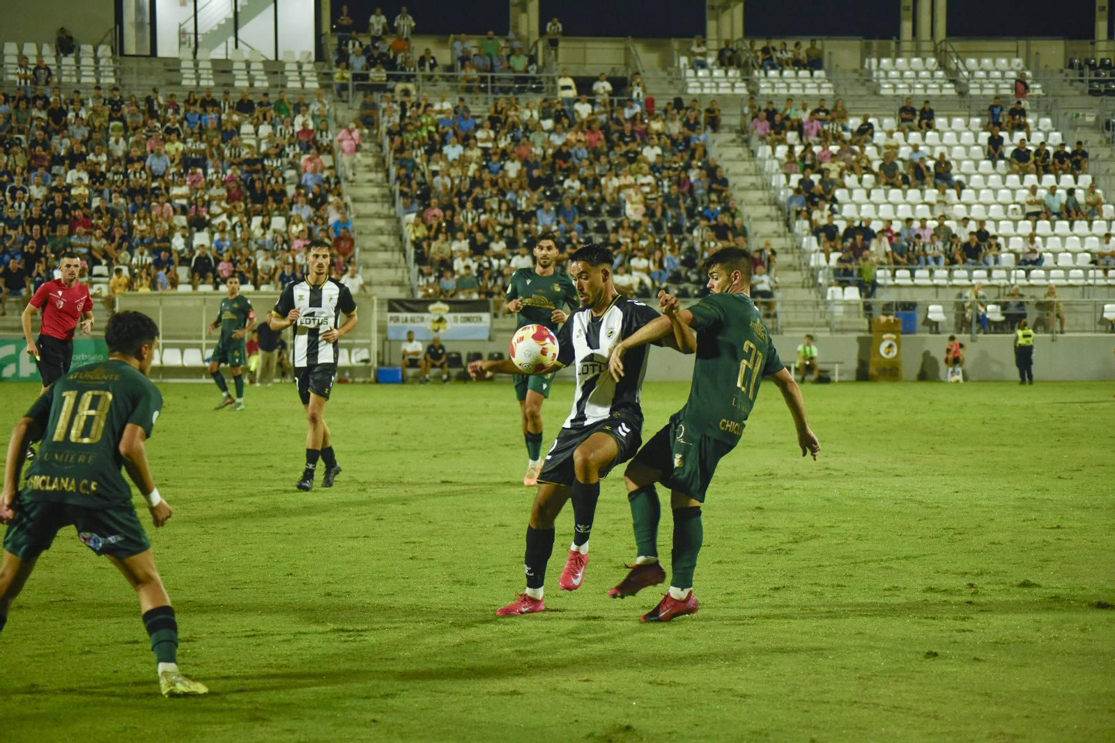 Las mejores fotos del Balona - Chiclana CF de Tercera Federación