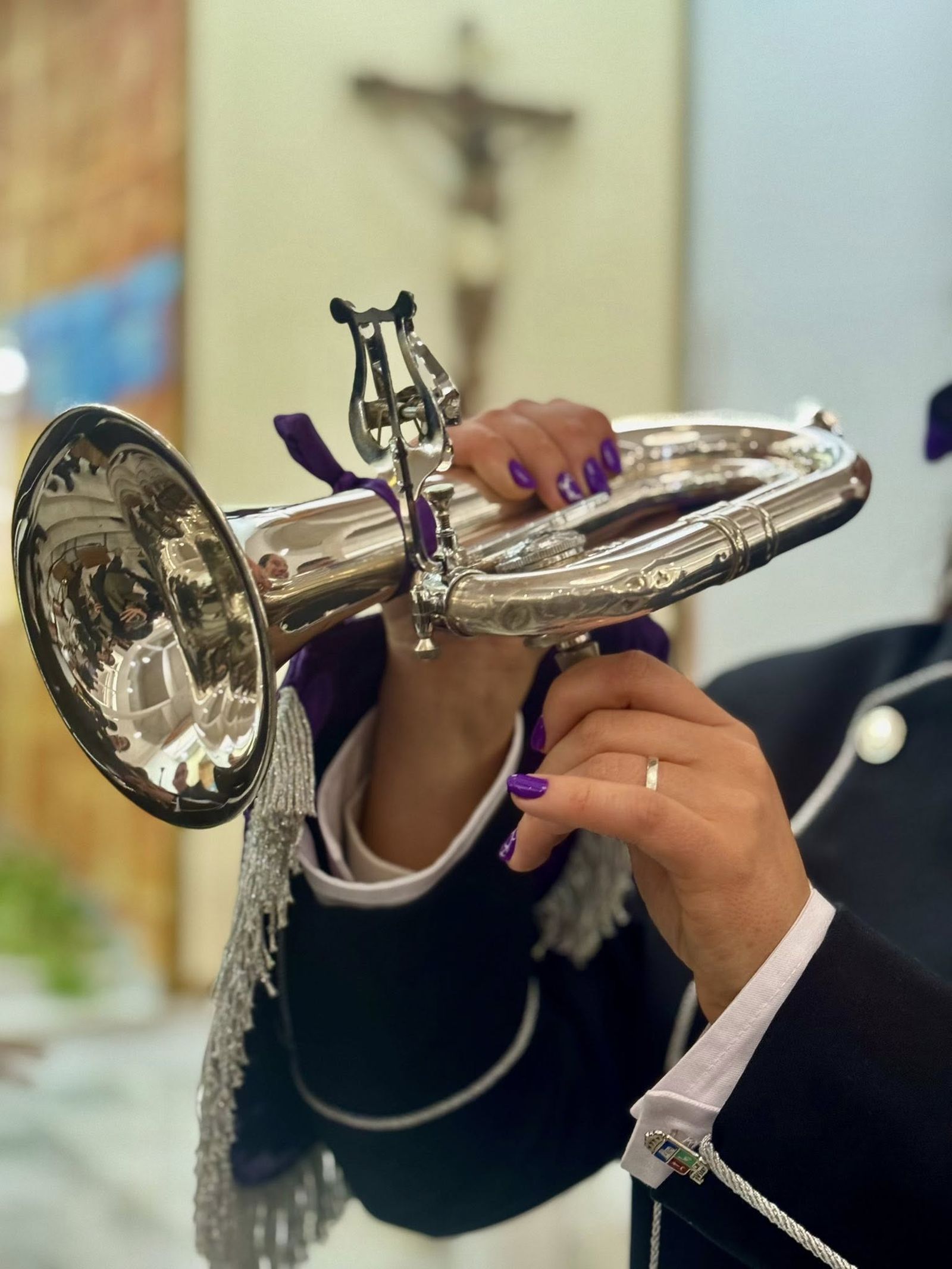 La AM de Las Angustias de Vícar viste de gala su música con un nuevo uniforme