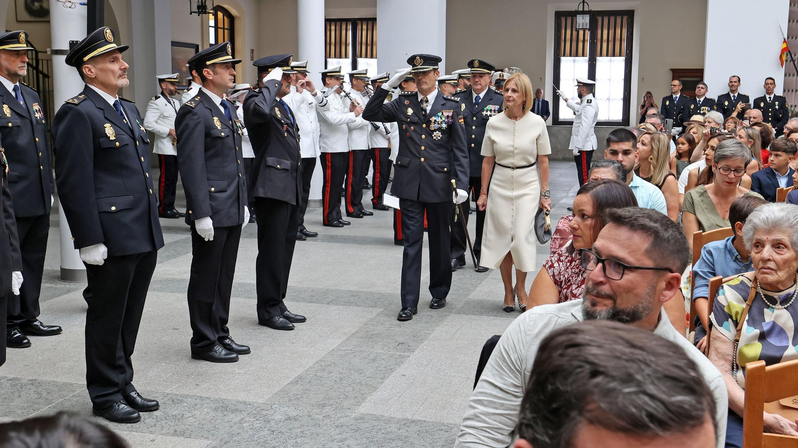 Imágenes del Día de la Policía Nacional en Jerez