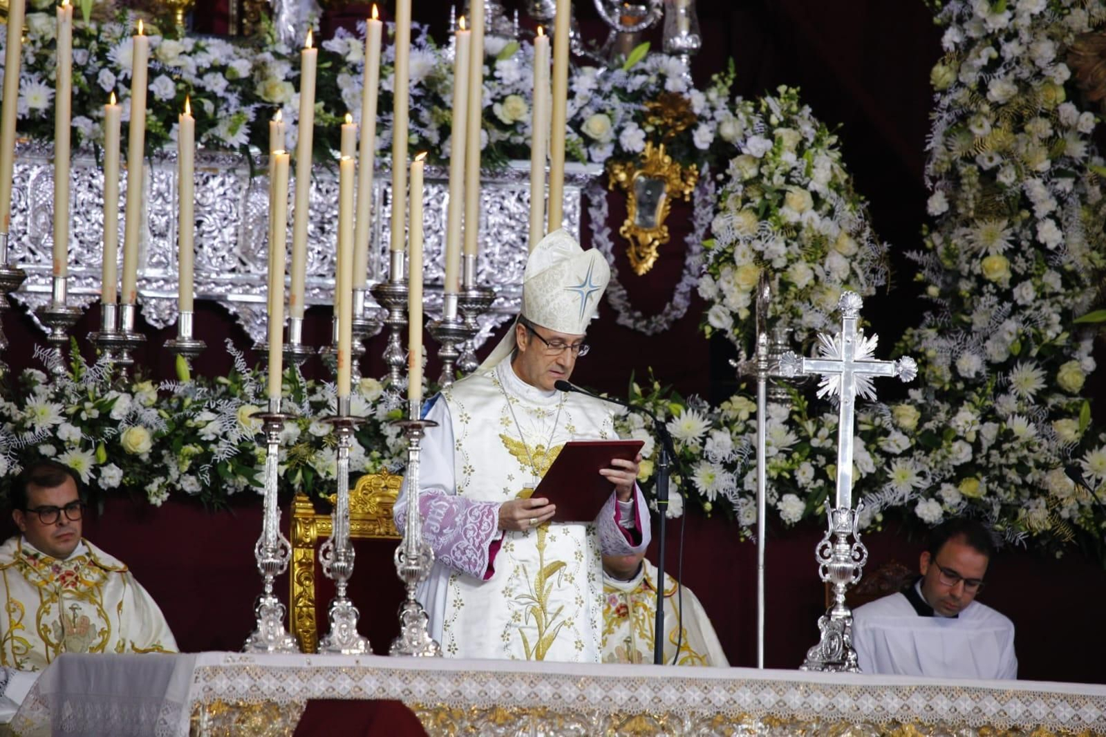 Coronación canónica de la Virgen de Luna