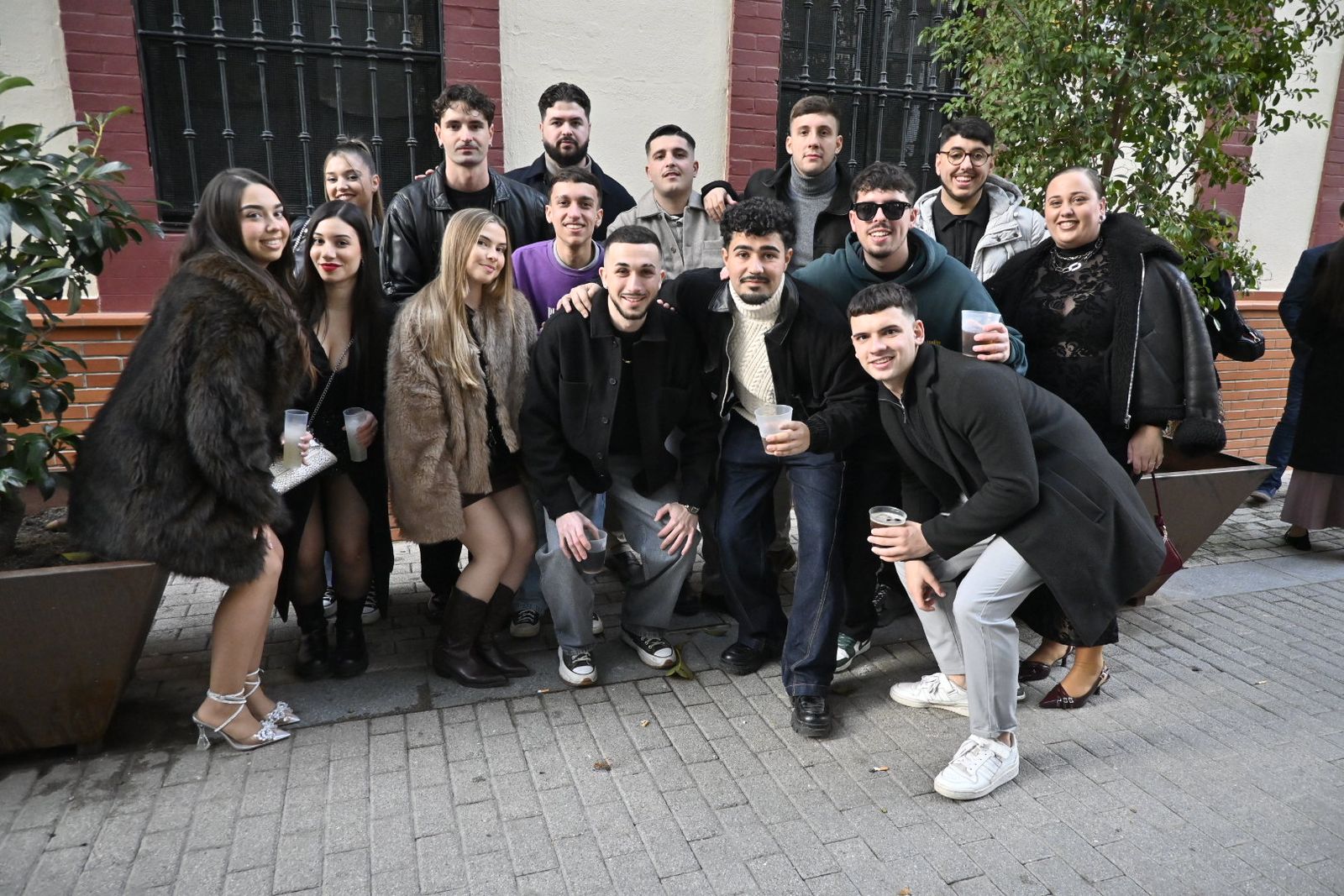 Búscate en las mejores fotografías del tardeo de este 31 de diciembre en Huelva