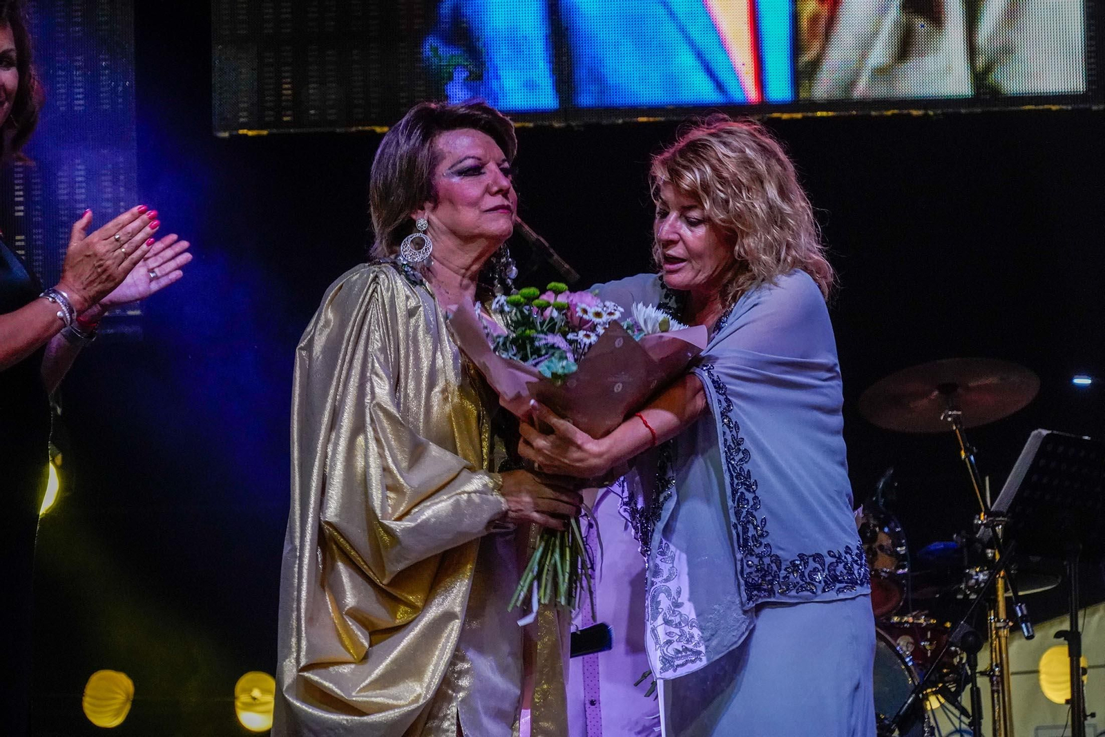Imágenes del homenaje a La Moni en la Caseta Municipal en Colombinas