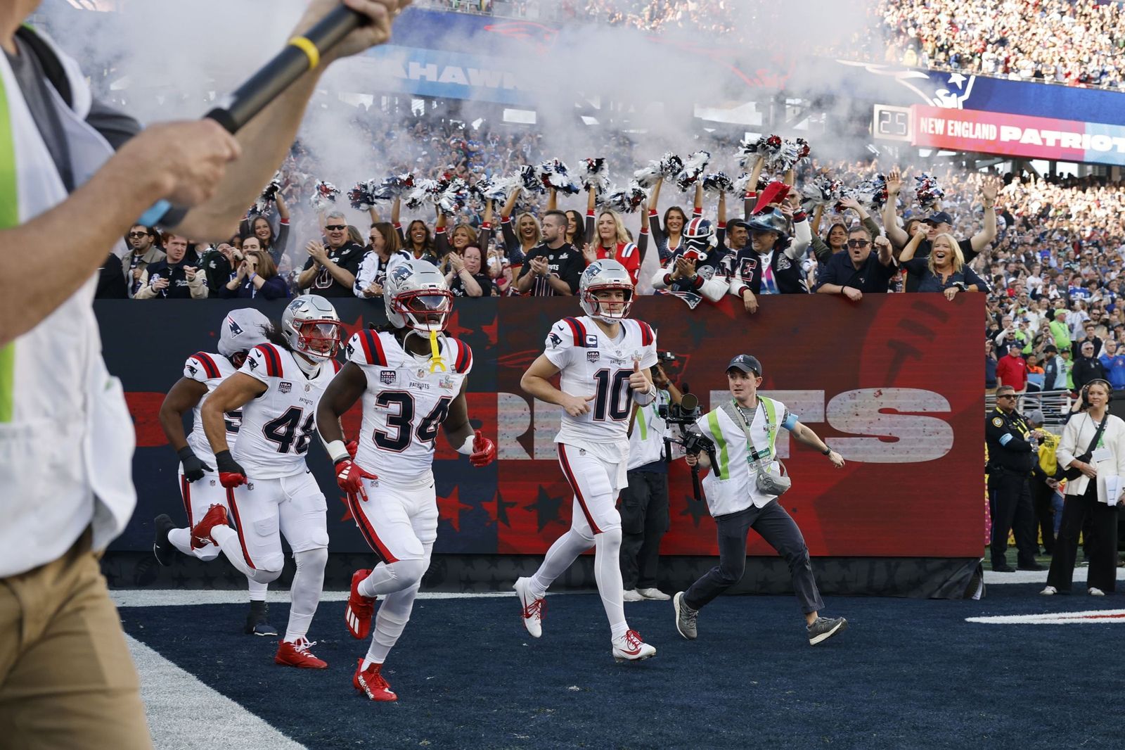 Las mejores fotos de la Super Bowl con la actuación de Bad Bunny