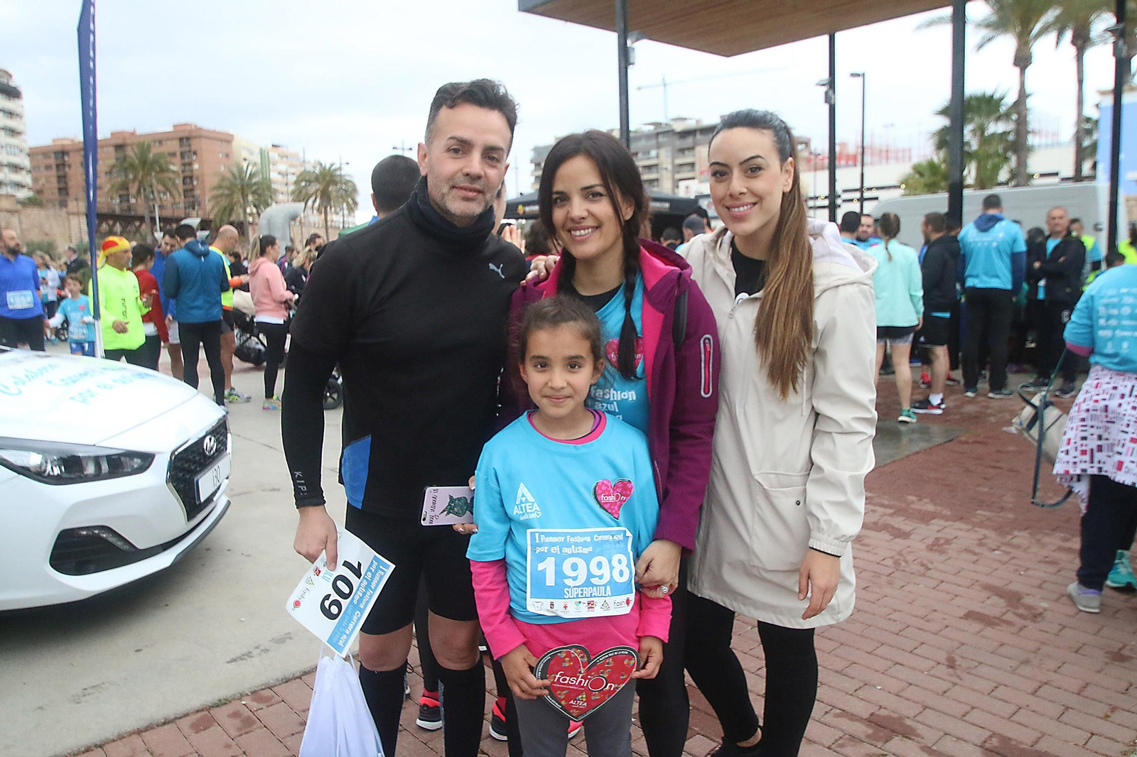 Galería gráfica de la 'RUNNER FASHION CARRERA AZUL POR EL AUTISMO'