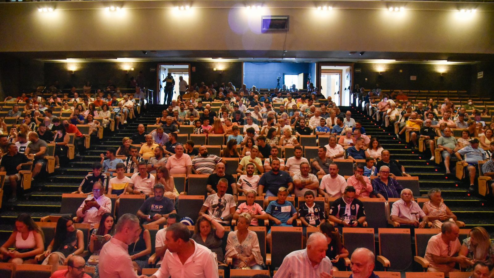 Las fotos de La I Gala de la Rela Balompedica Linense