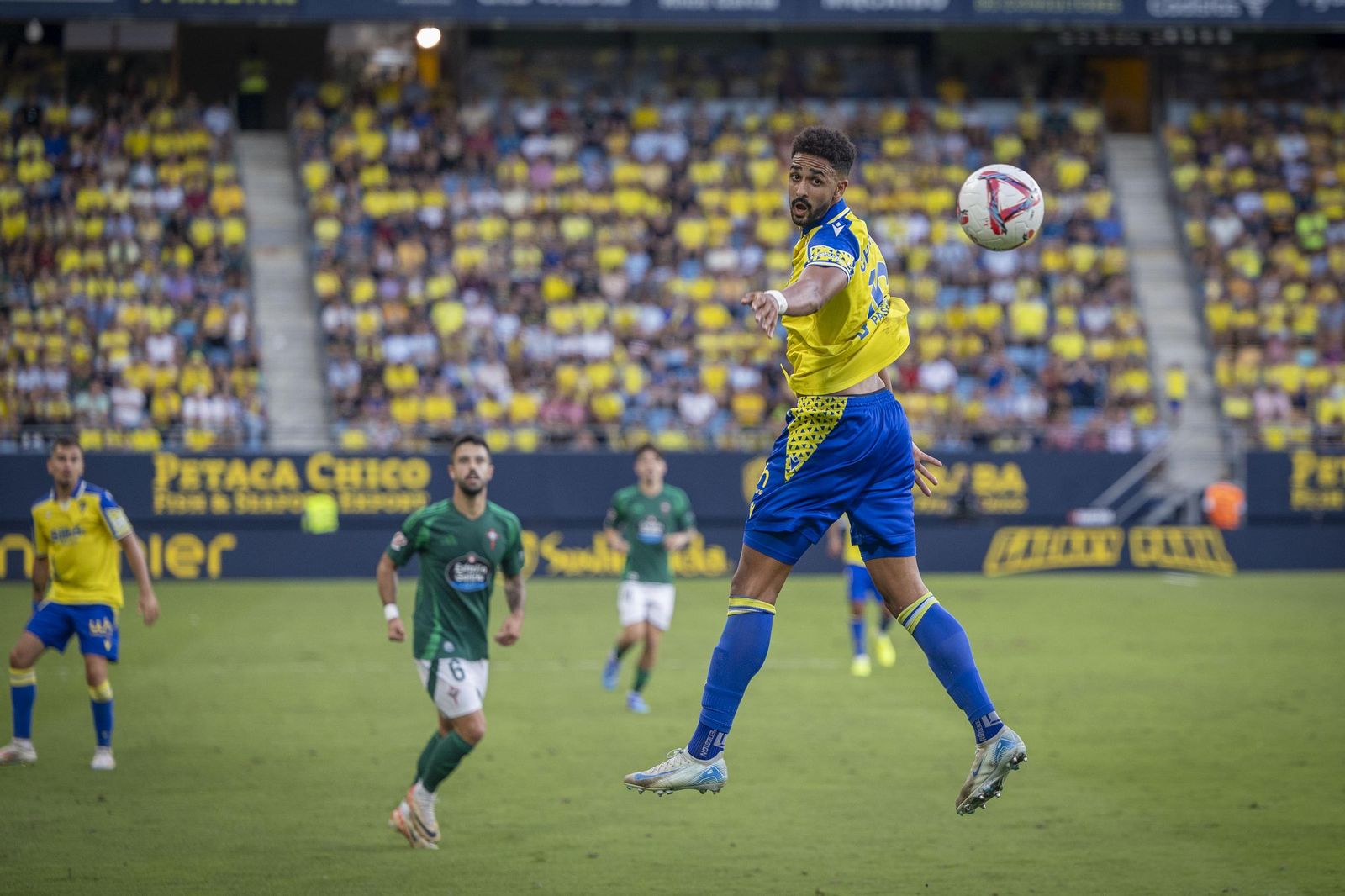 Las imágenes del Cádiz CF-Racing de Ferrol