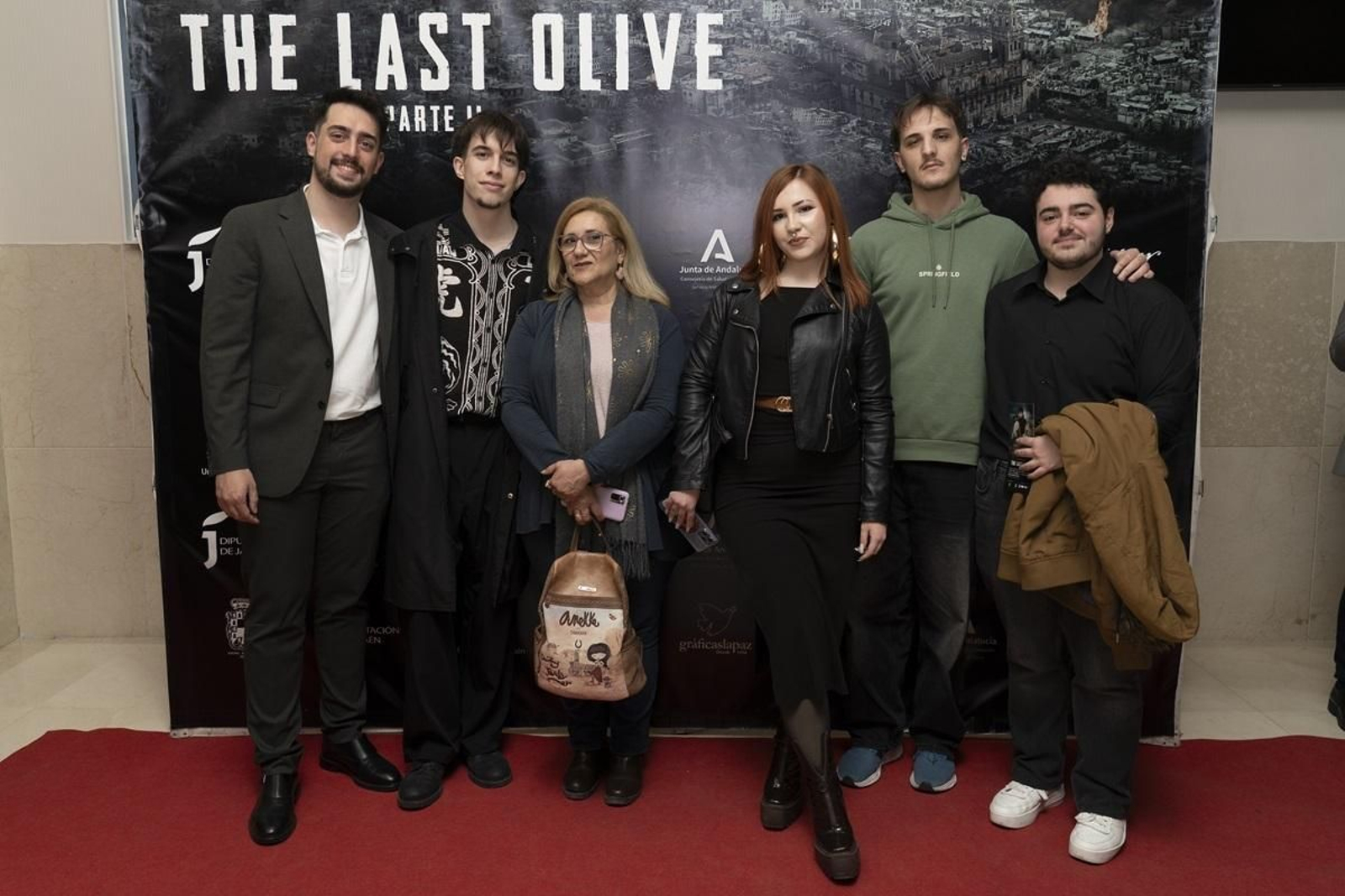 Imágenes de una noche para el recuerdo: así fue la premier de The Last Olive
