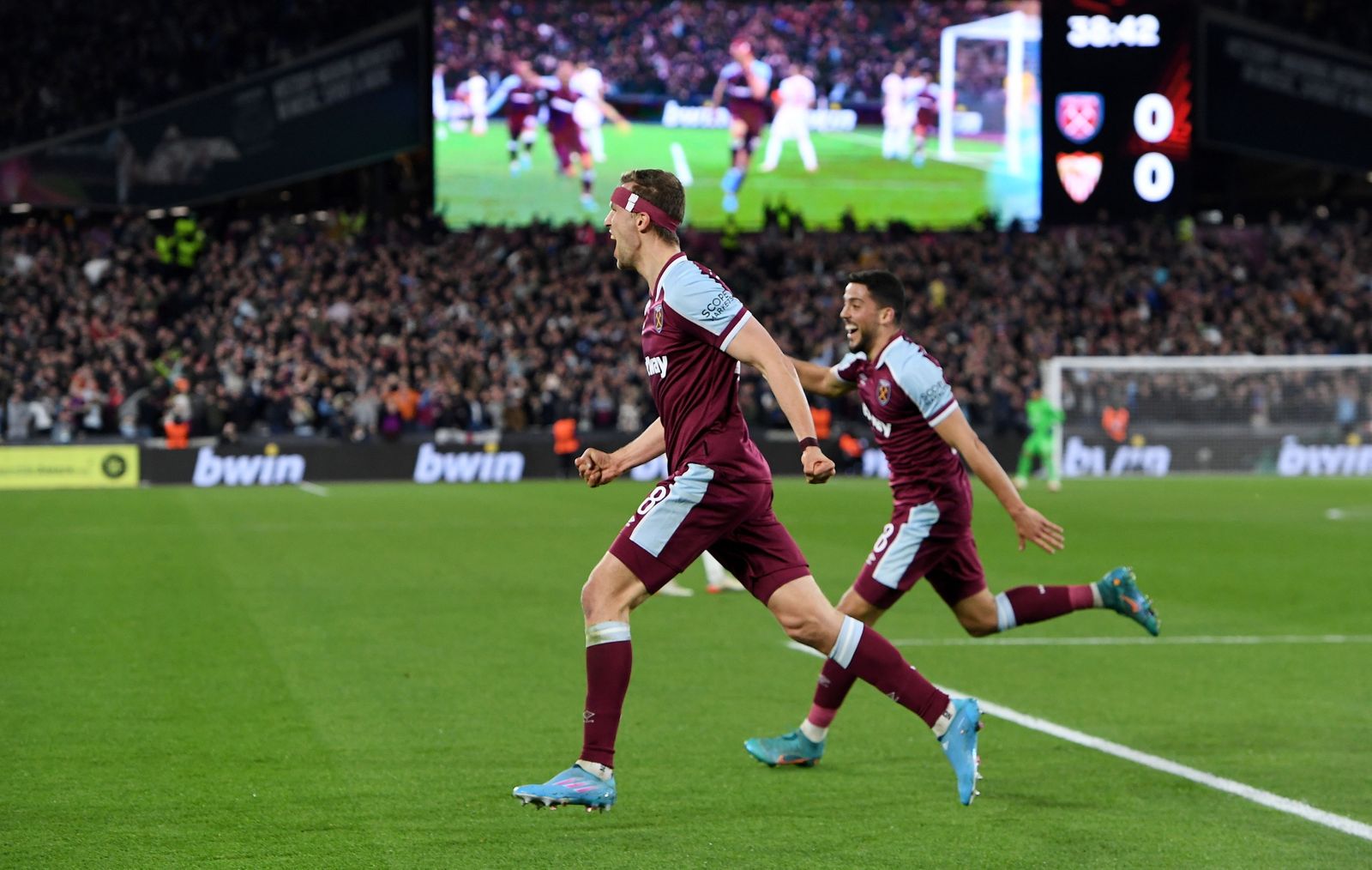 Las imágenes del West Ham - Sevilla