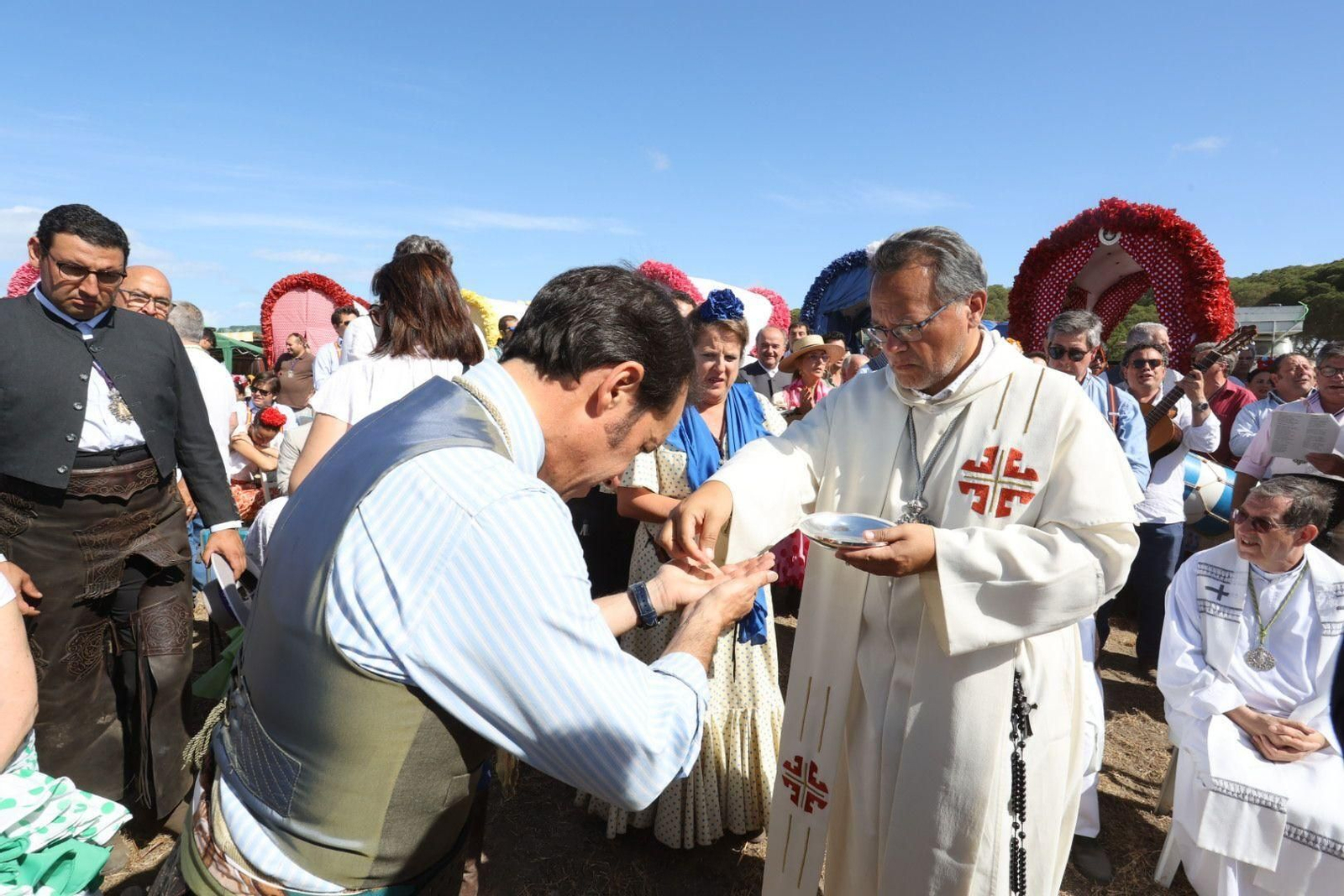 Misa de romeros de las hermandades de Jerez y El Puerto en Marismillas