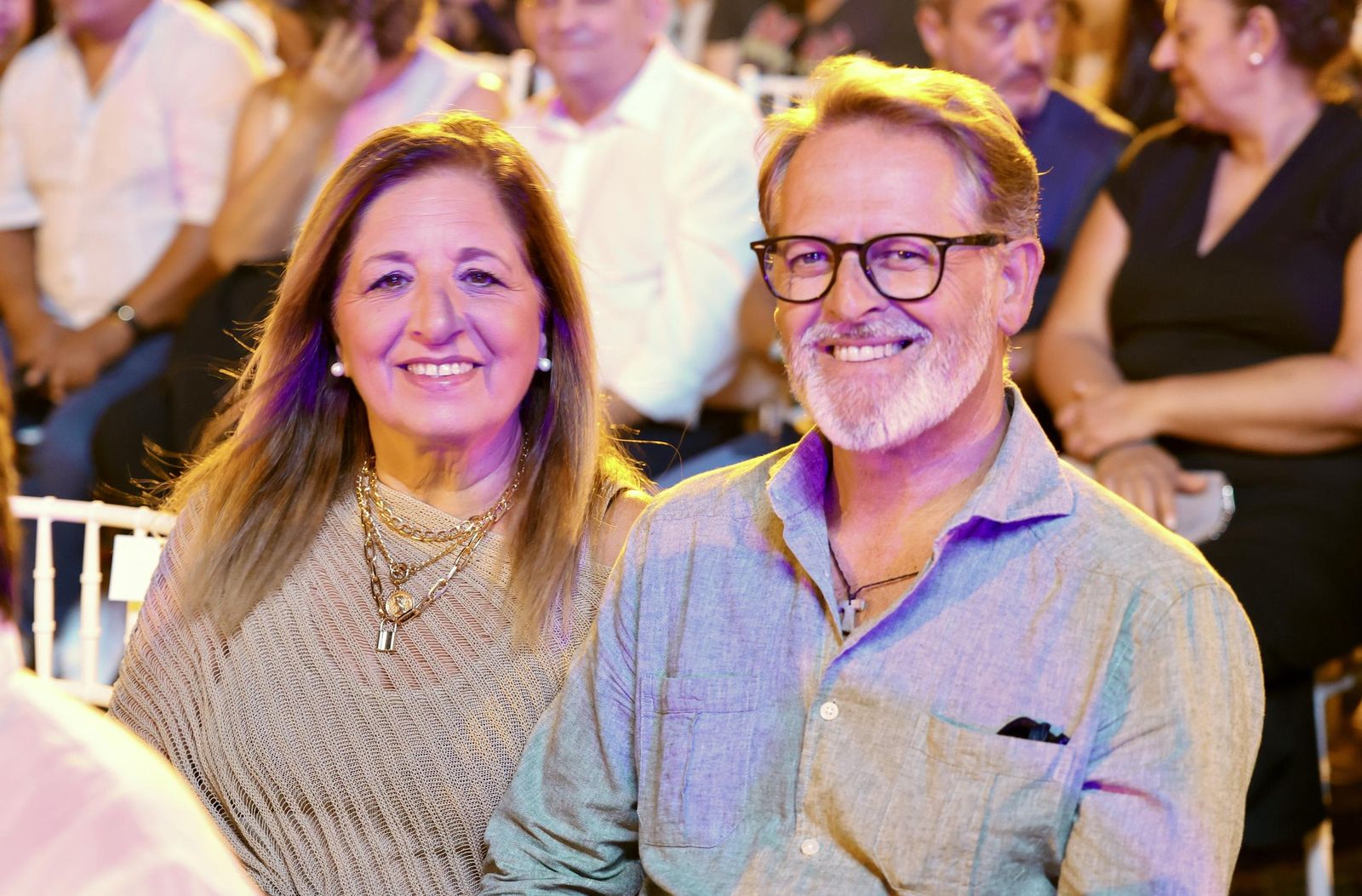 Búscate en el concierto de Hombres G