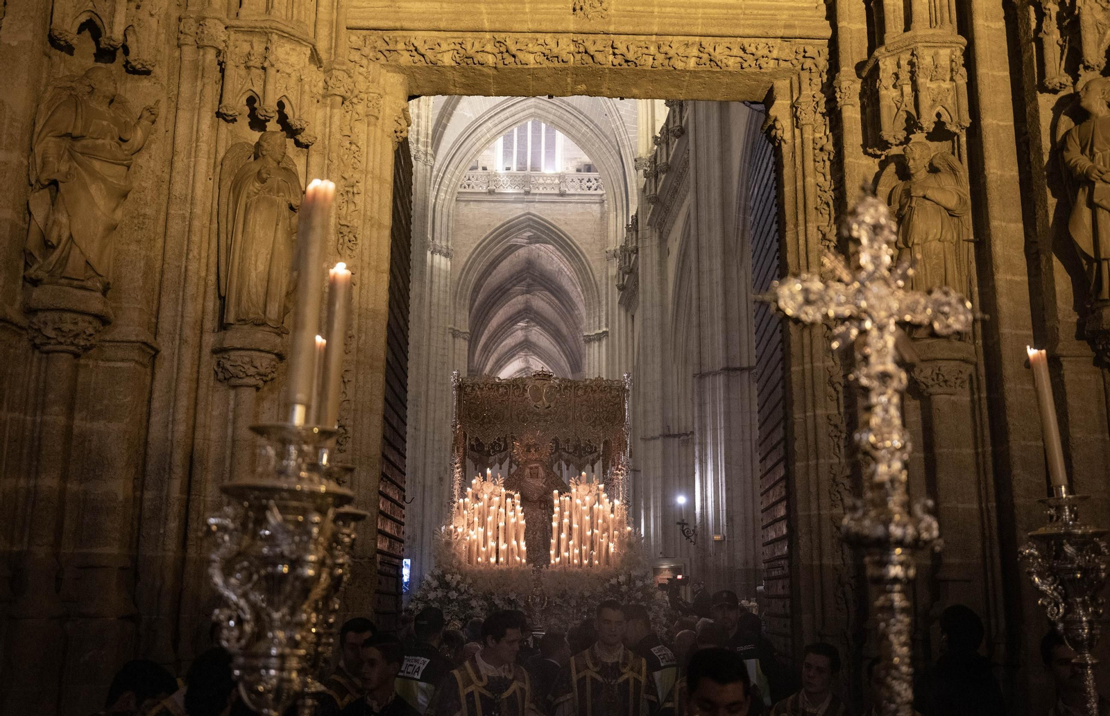 La procesión Magna desde la Catedral, todas las fotos
