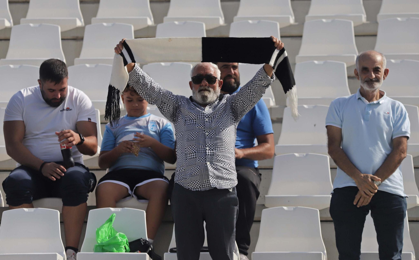Búscate en el Ciudad de La Línea durante el Balona - Pozoblanco de Tercera Federación