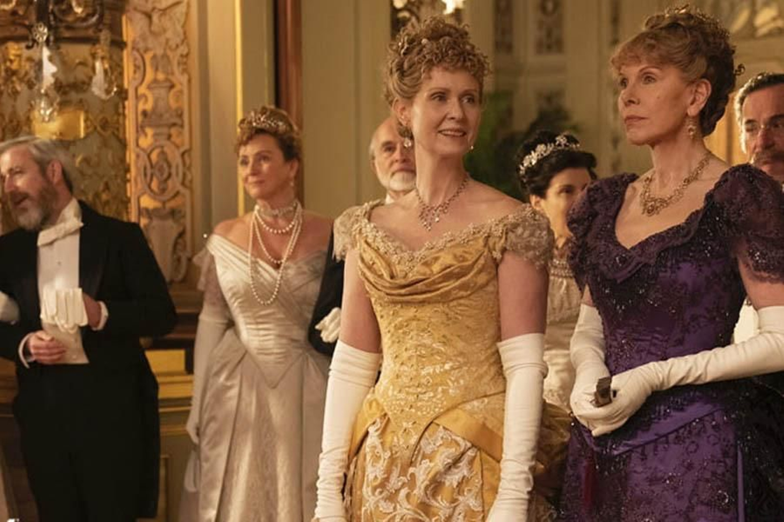Cynthia Nixon y Christine Baranski, dos burguesas venidas a menos en 'La Edad Dorada'