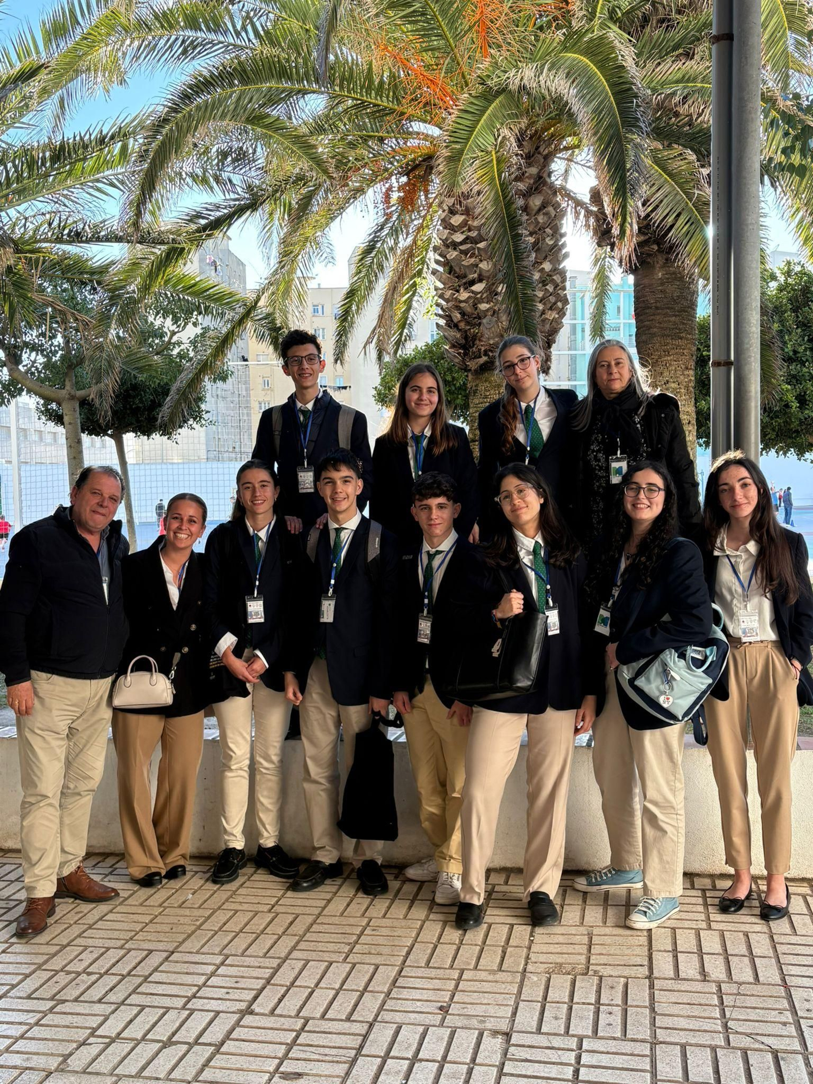 Equipos del Liceo que participaron en el VIII Torneo Provincial de Debate San Felipe Neri