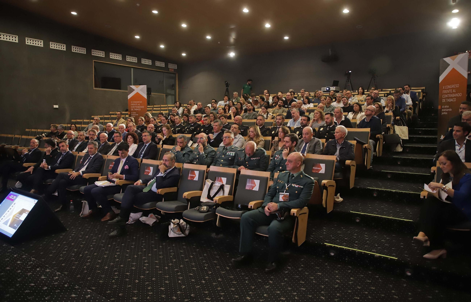 Fotos del X Congreso Frente al Contrabando de Tabaco de Altadis-Imperial Brands en La Línea