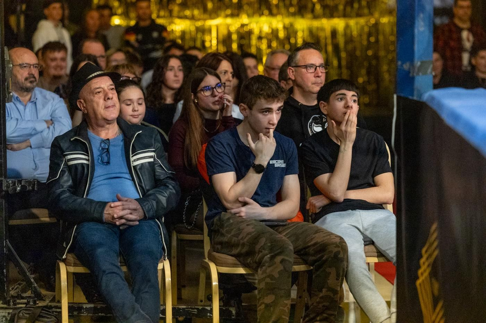 El boxeo solidario de la VI velada White Collar Boxing cautiva al público de Jaén