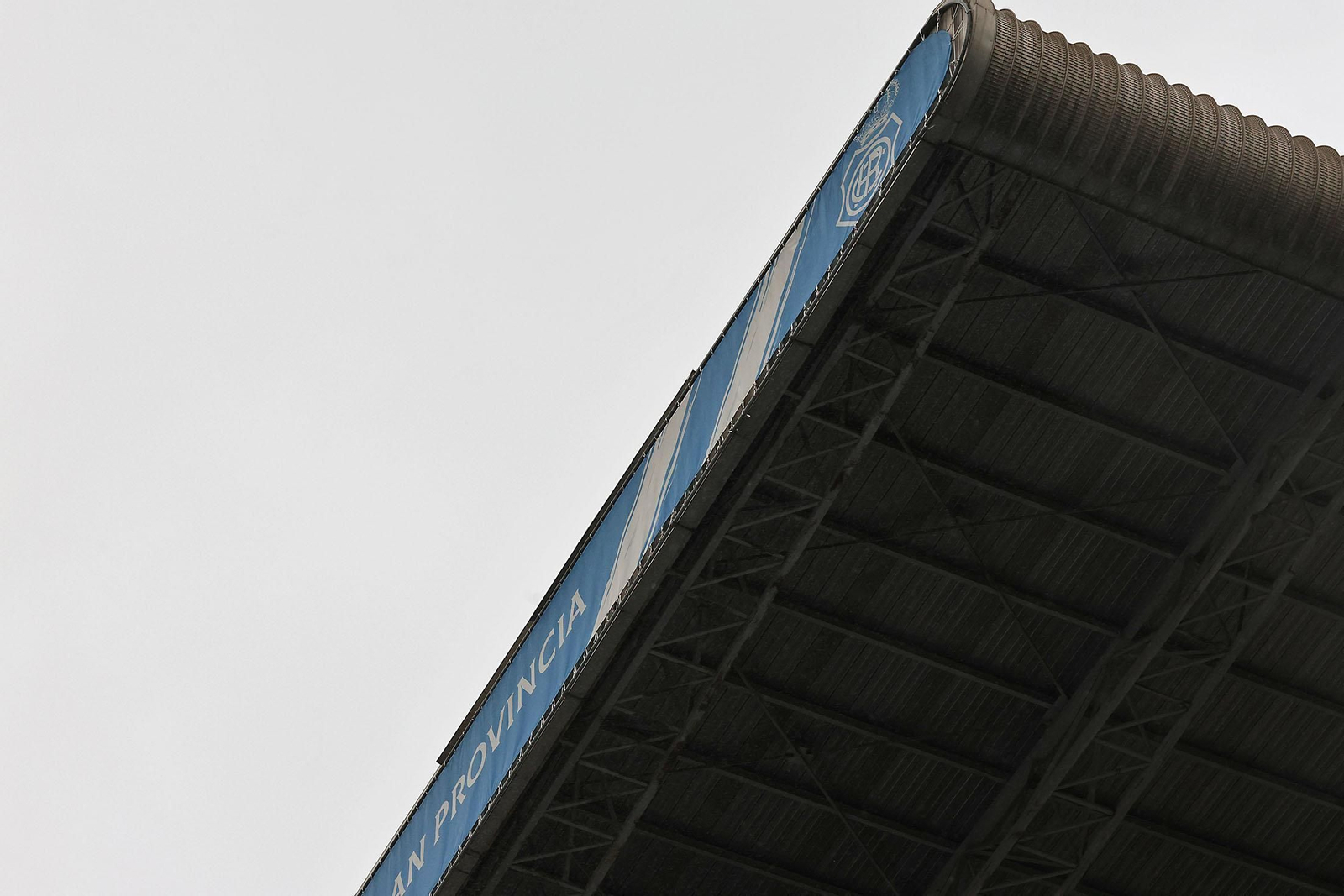 La suspensión del Recreativo de Huelva - UCAM Murcia en imágenes