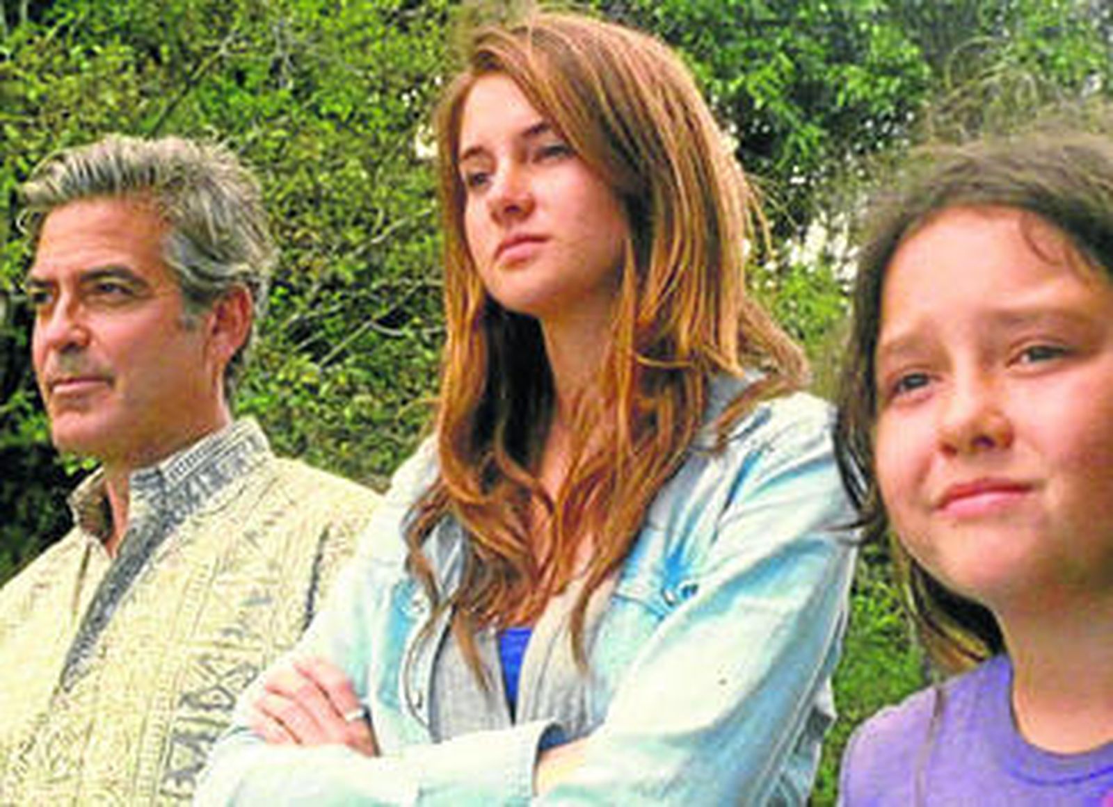 Trío protagonista de la película 'Los descendientes'.