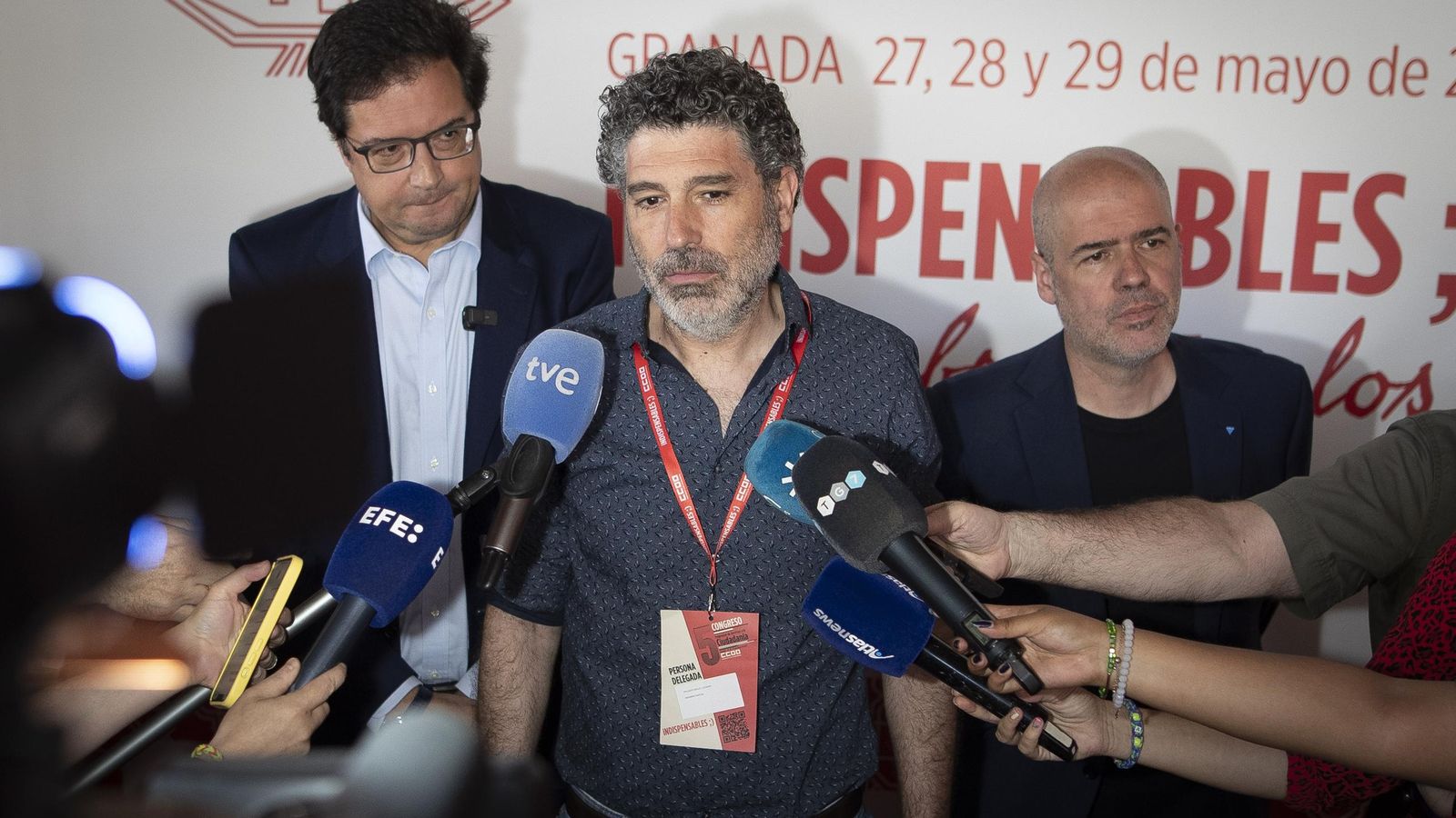 Lucho Campazzo atiende a los medios antes de la clausura del V Congreso de la Federación de Servicios a la Ciudadanía de Comisiones Obreras