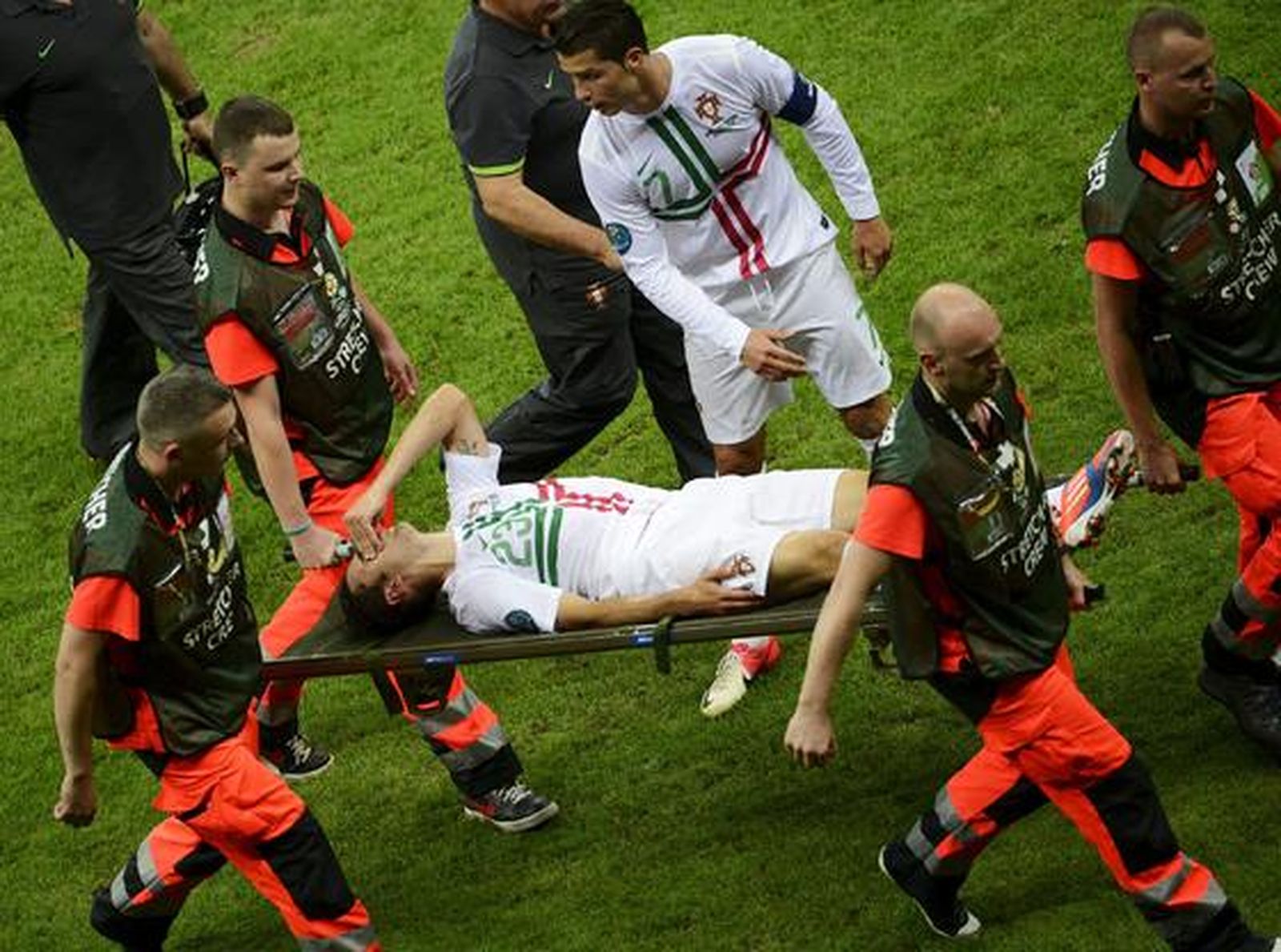 Un gol de Cristiano Ronaldo pone a Portugal en las semifinales de la Eurocopa.

Foto: EFE