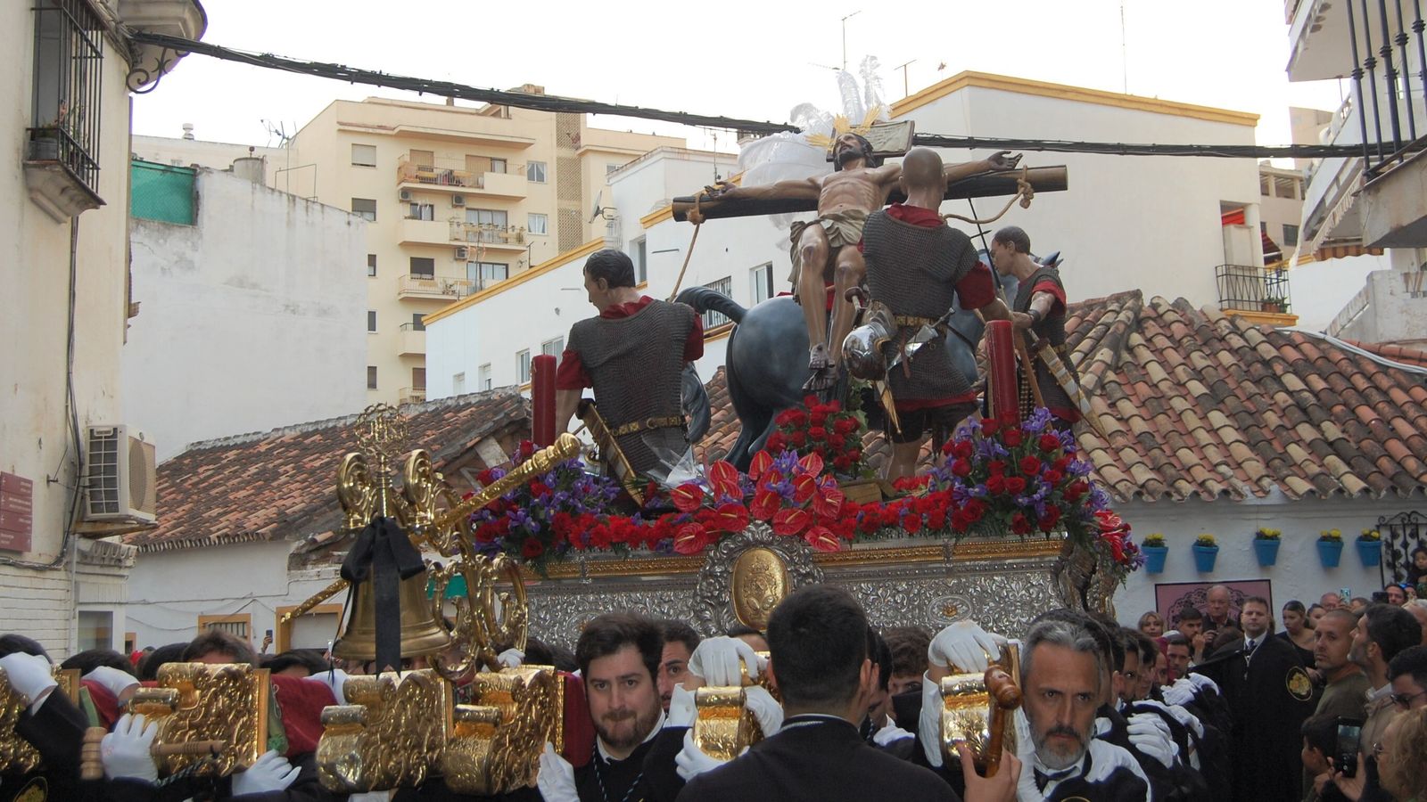 El trono del Santísimo Cristo de la Exaltación