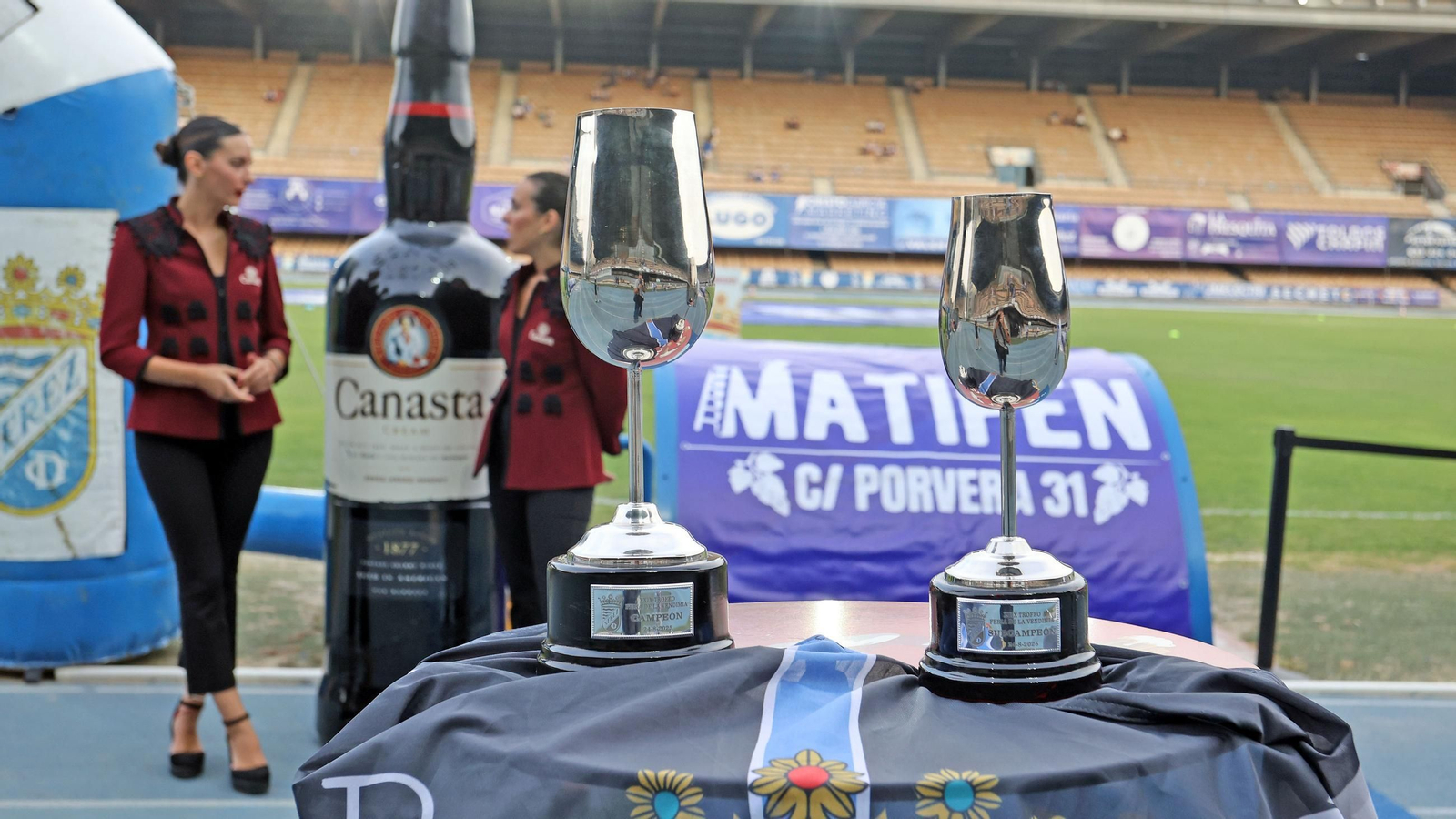 úscate en el Trofeo Feria de la Vendimia entre el Xerez CD contra el Juventud Torremolinos en Chapín