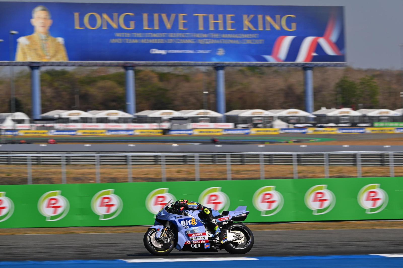 Las fotos del primer triunfo de Marc Márquez en la temporada