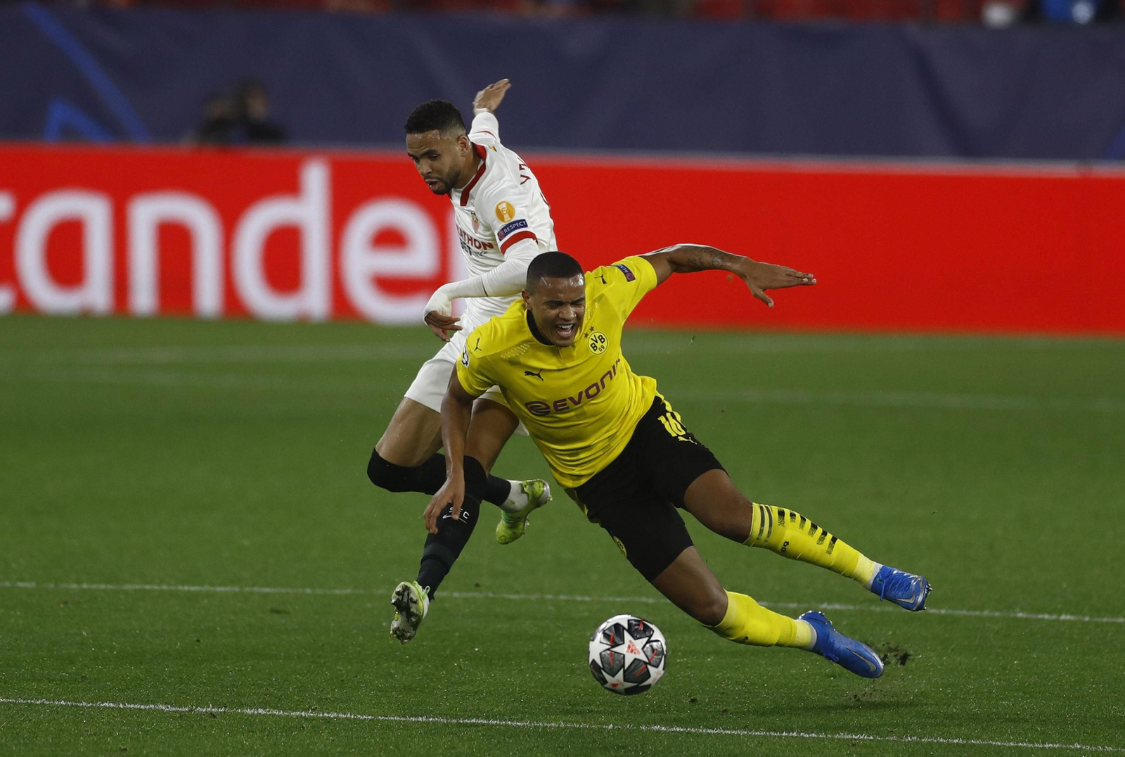 Las imágenes del Sevilla-Borussia Dortmund de Champions