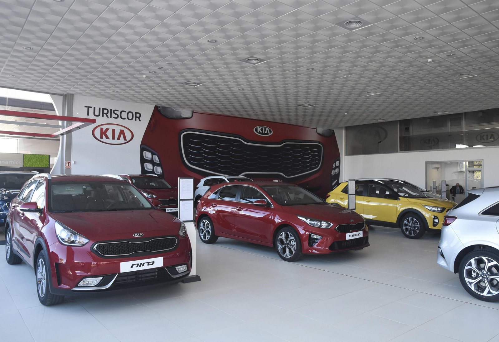 La nueva concesión de Turiscor se encuentra en la Calle Simón Carpintero (Nave 81, A), en Córdoba.