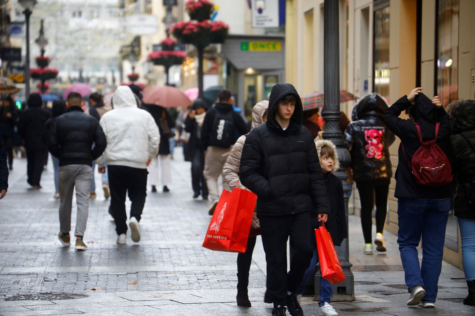 Los cordobeses ultiman las compras de Navidad, en imágenes