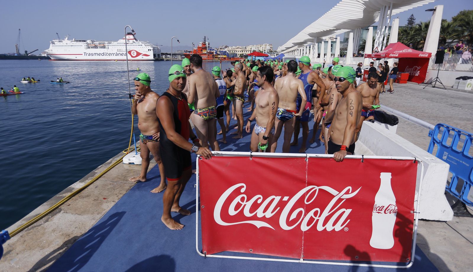 Fotos de la 60ª Travesía a Nado del Puerto de Málaga