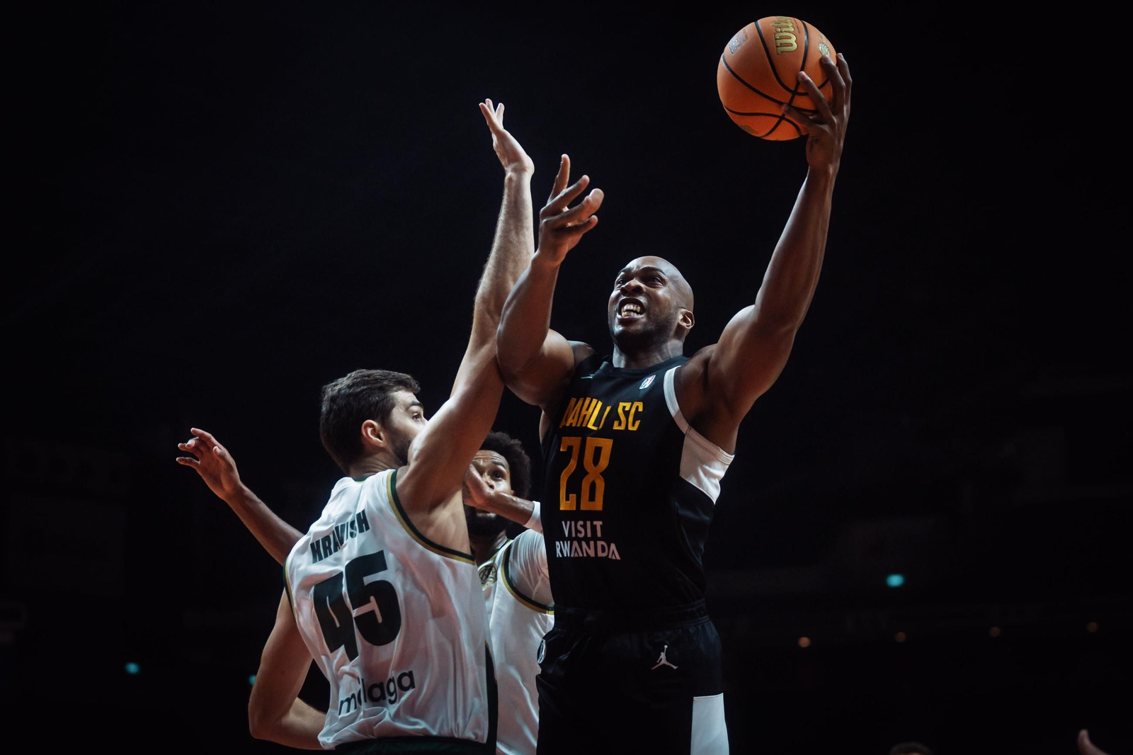 Las fotos del Unicaja - Al Ahli de la Copa Intercontinental de baloncesto