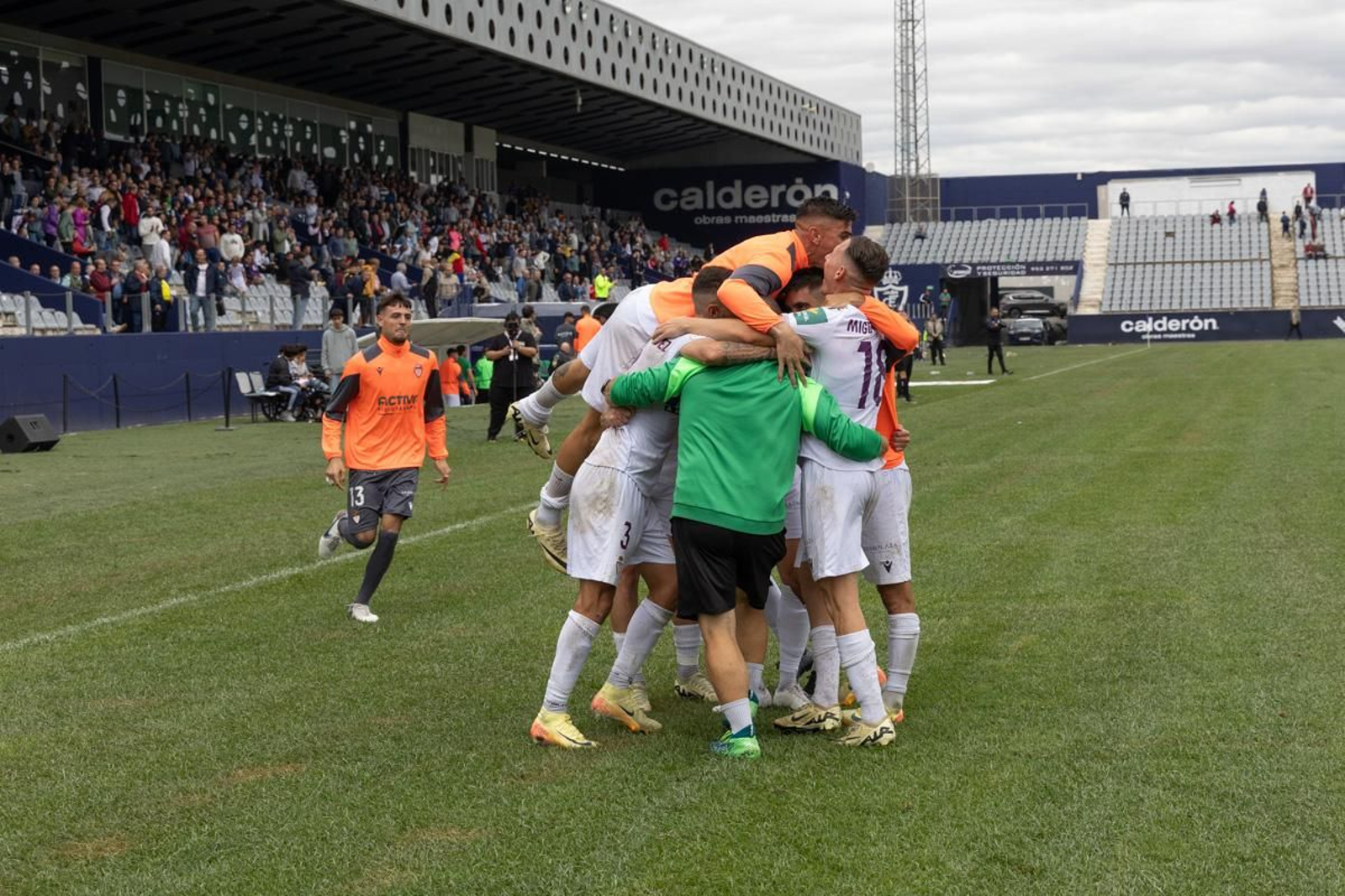Partido Real Jaén y CD Huétor Vega, en imágenes
