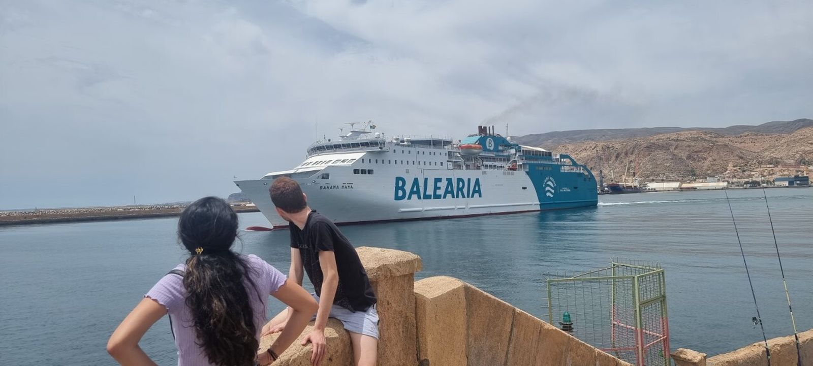 El transporte de pasajeros en el Puerto de Almería sube en lo que va de año