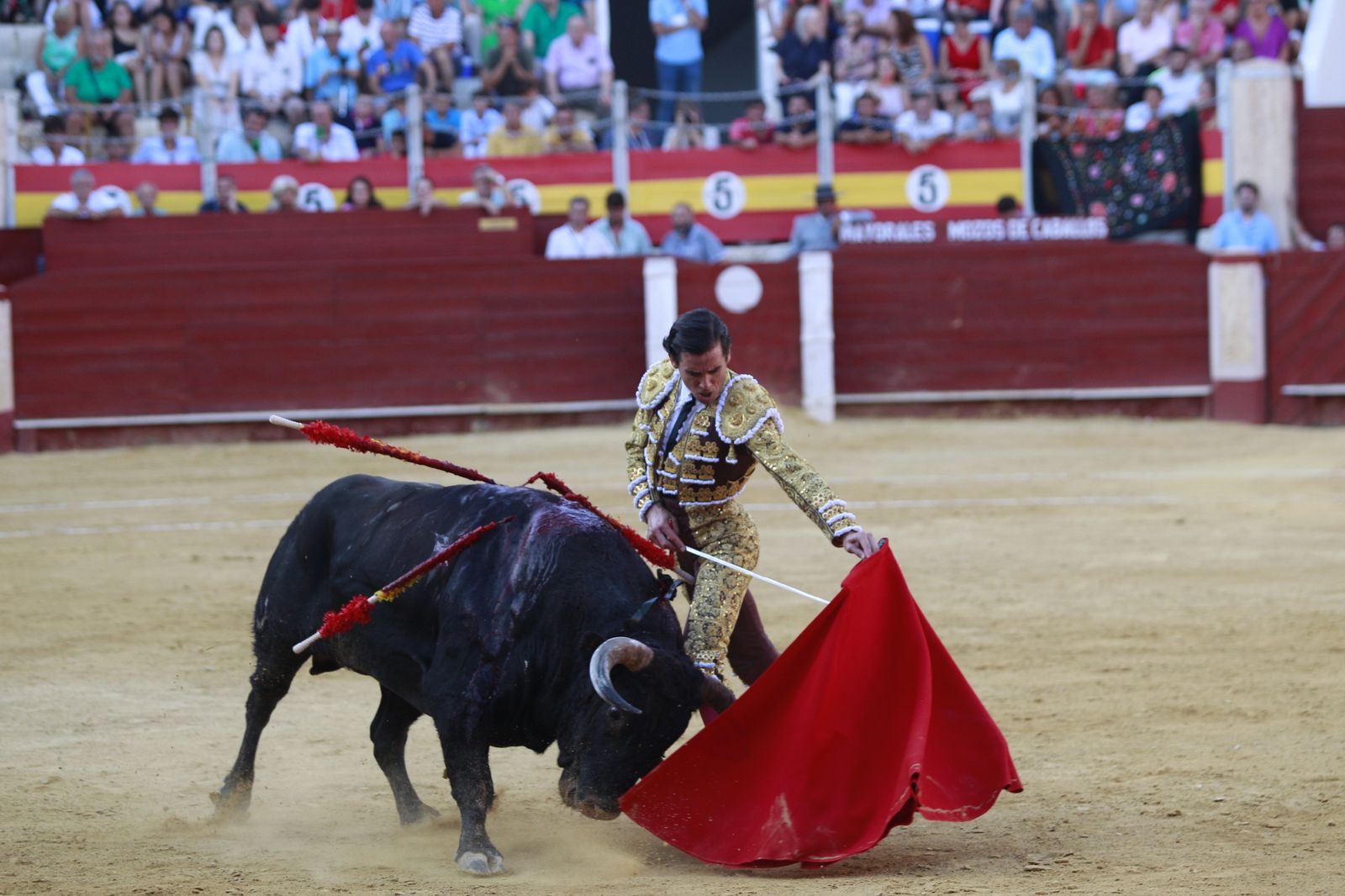 Imágenes del triunfo del torero almeriense Jorge Martínez el día de su alternativa