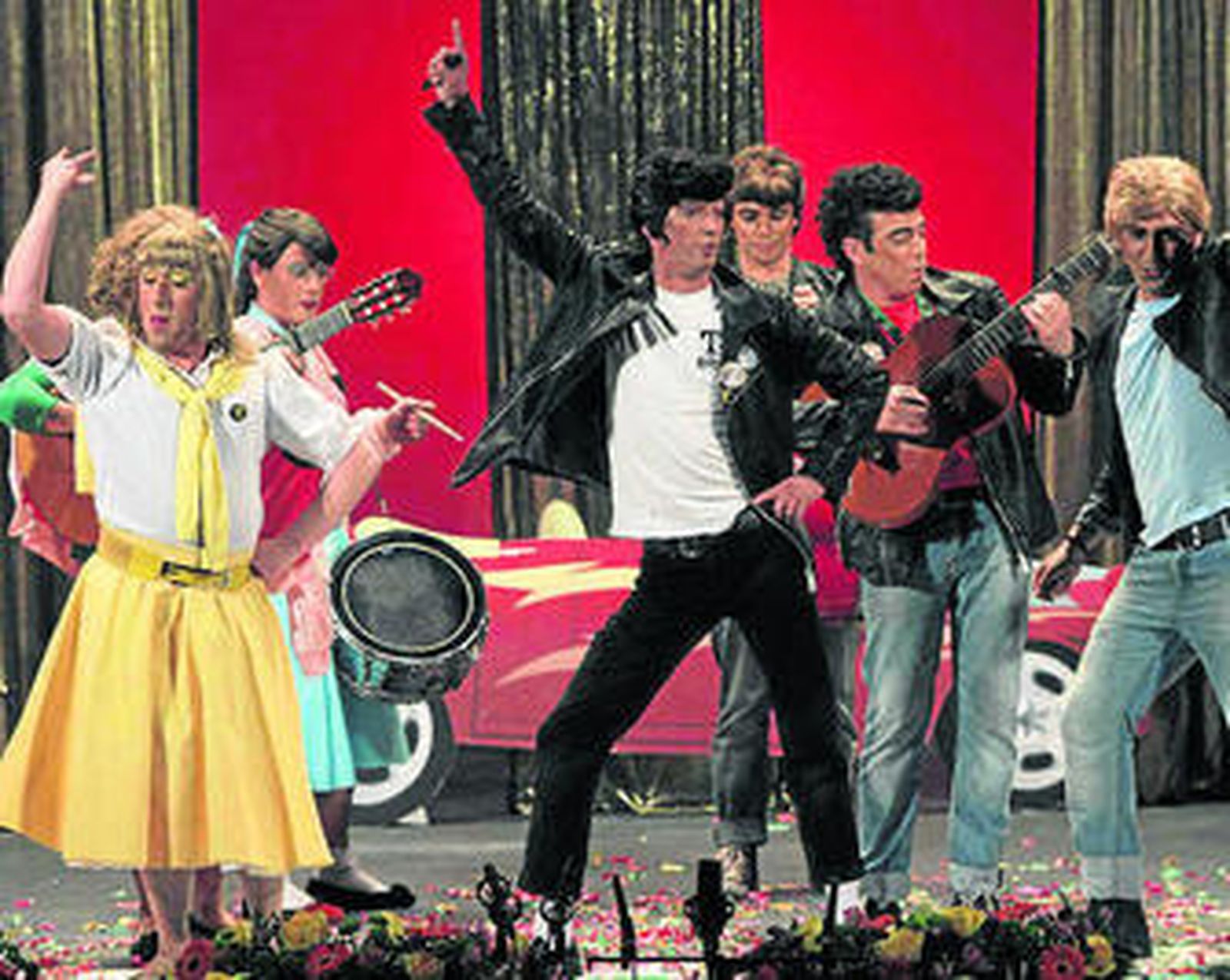 Los de Gris en una de sus actuaciones en el Falla, en el pasado COAC.