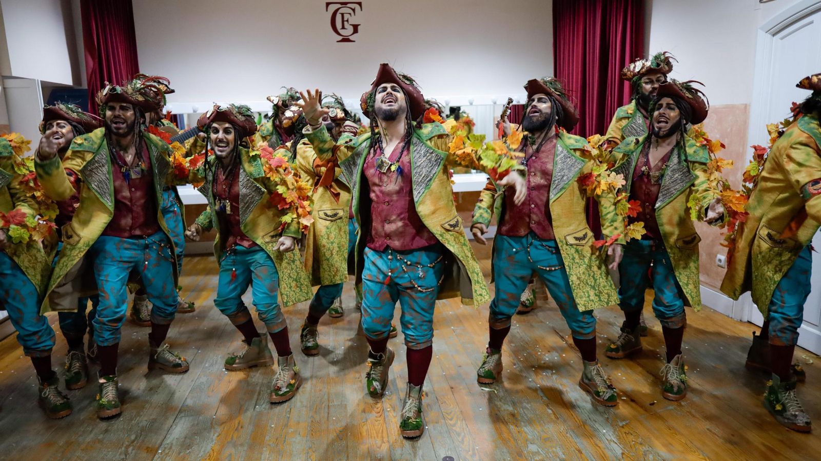 Búscate entre las mejores imágenes de la cuarta sesión semifinal del COAC 2025